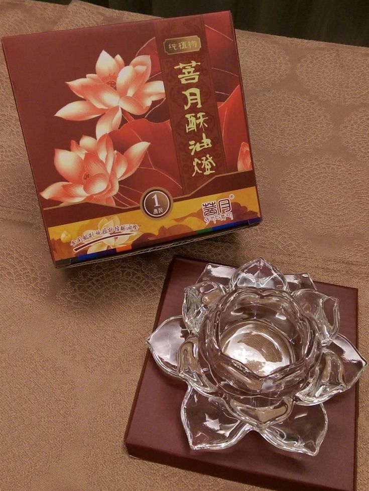 菩月 水晶玻璃 蓮花酥油燈座 燭臺、供佛、供燈燭台、佛教用品、蓮花燈座