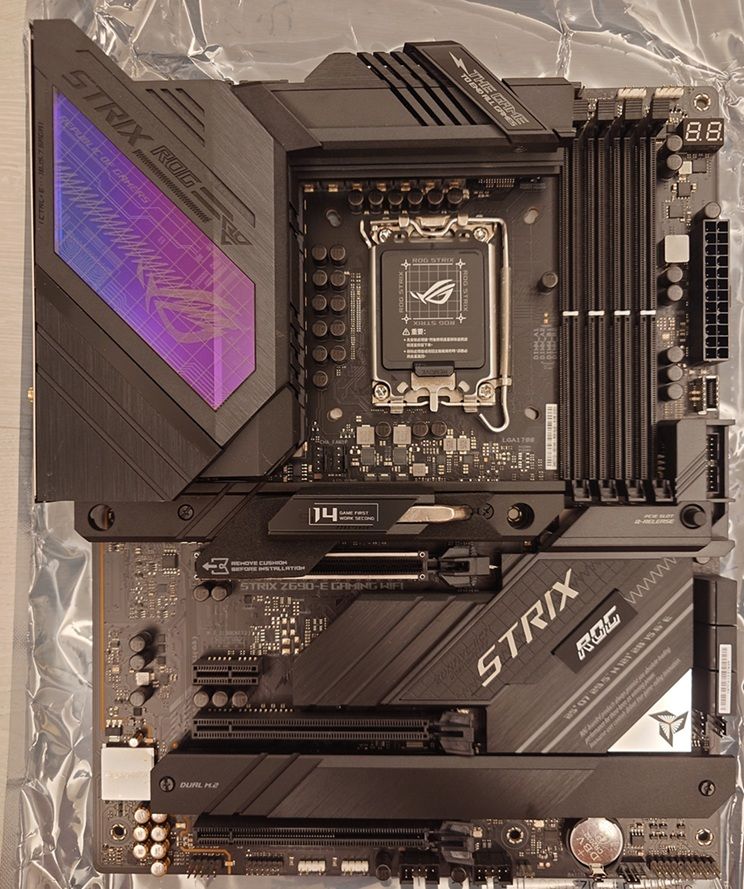 I9 13900K+ASUS ROG STRIX Z690-E GAMING WIFI