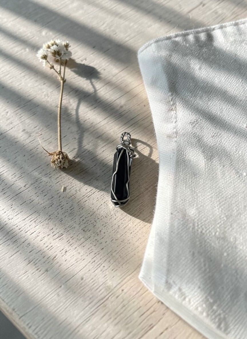 織光守護｜手作黑曜石能量柱飾品