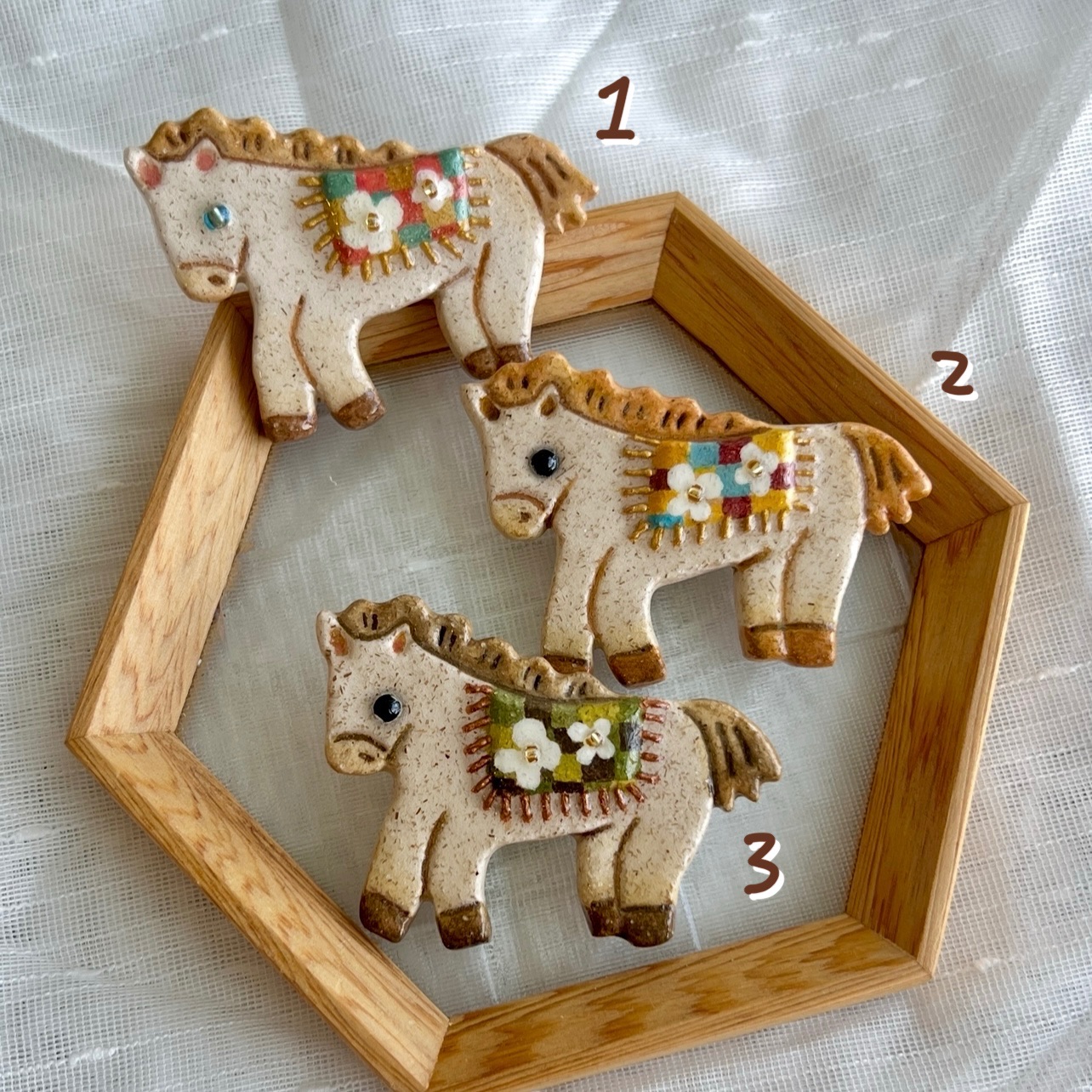 祈願小馬別針（亮面）🐎✨