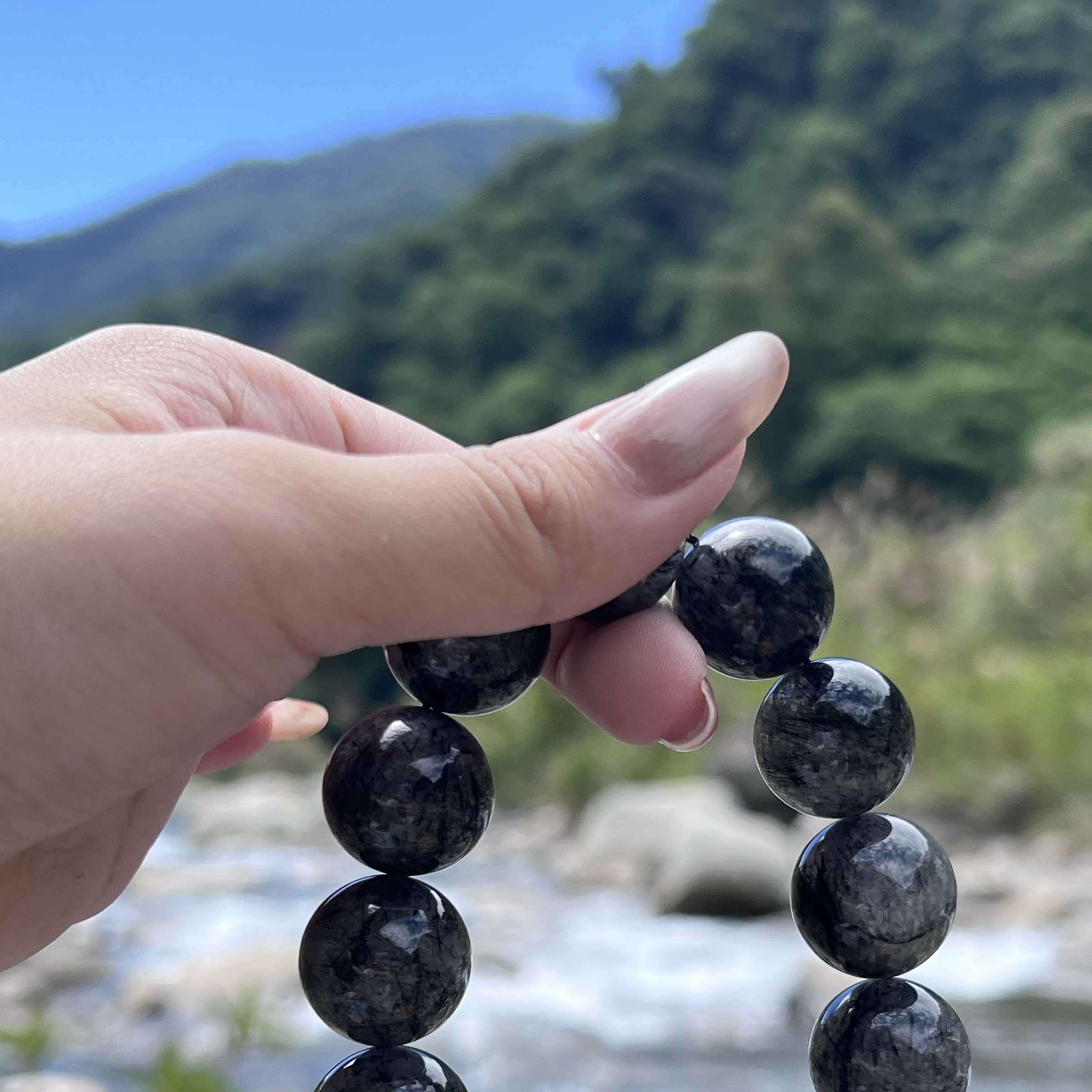黑髮晶素串卡15咪