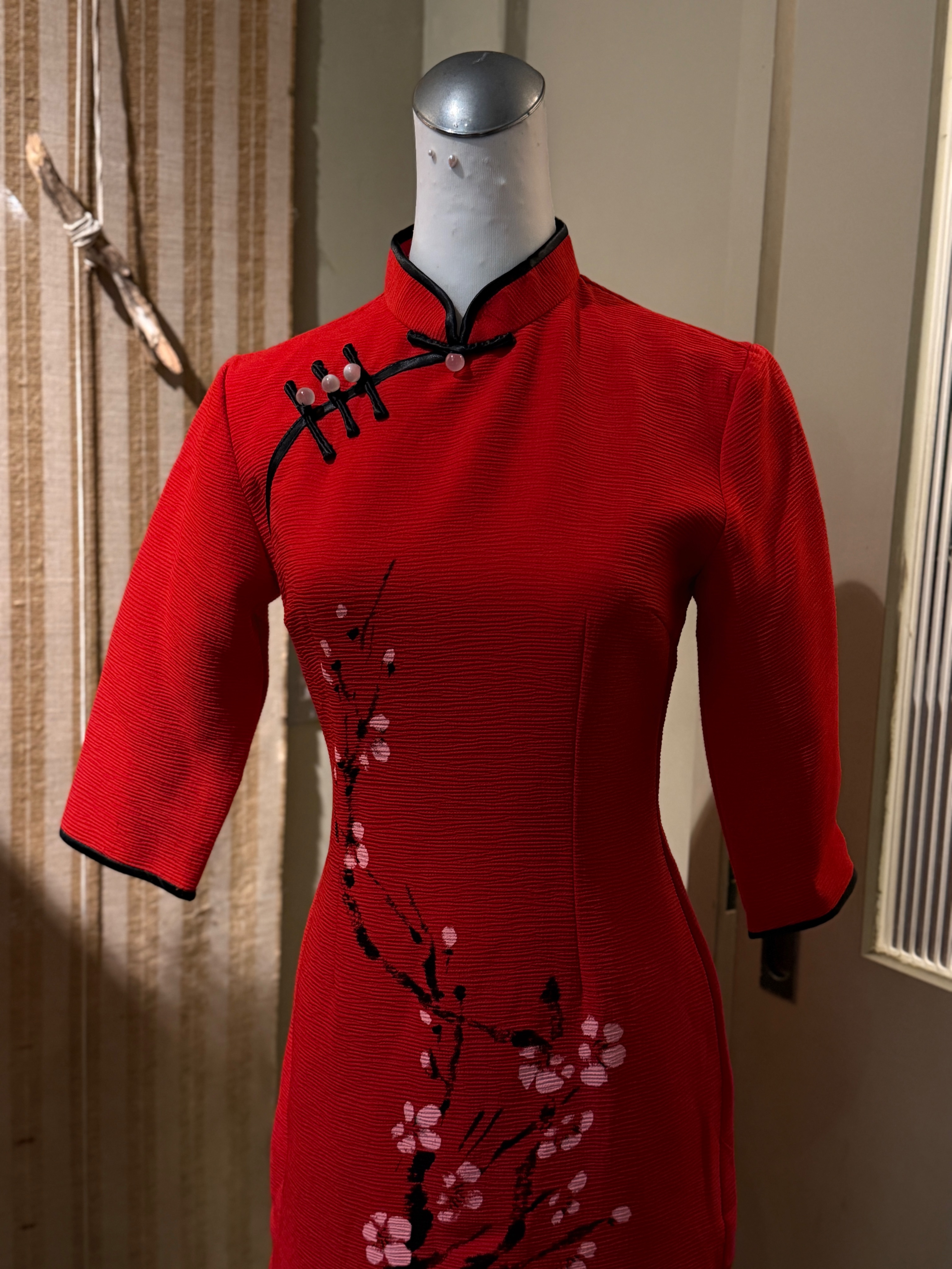 紅梅喜色短款 - 標準尺寸 S （過年穿紅包有機率多200）