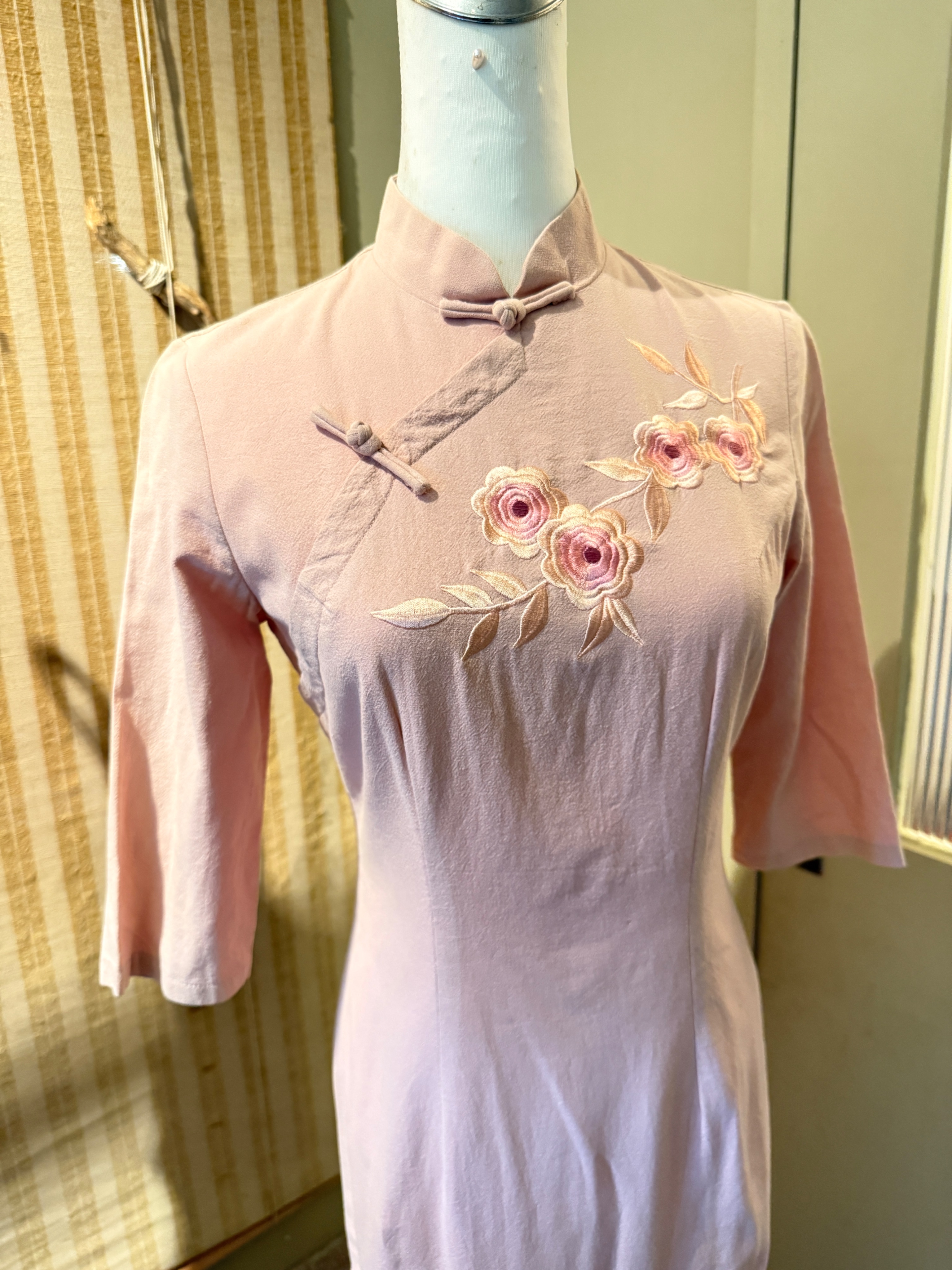 莫蘭迪粉  - 標準尺寸 S （偏M）