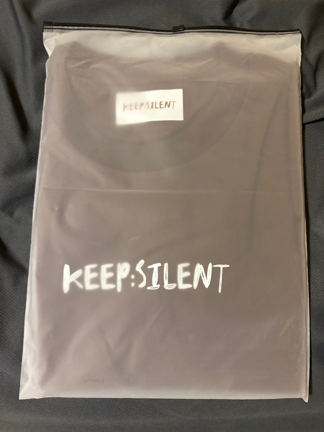 Orm品牌 Keep Silent 衣服