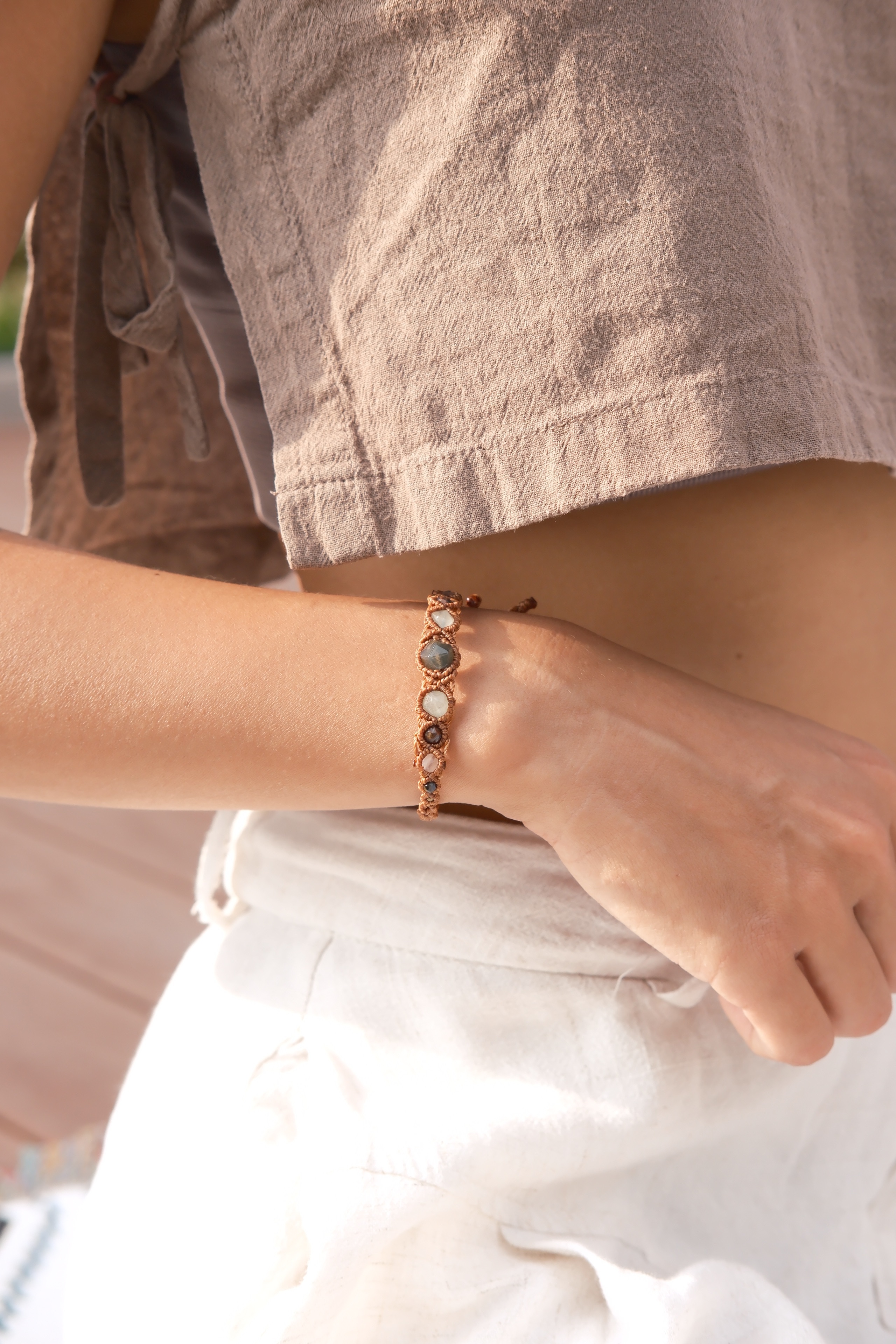 礦石編織手繩//水草瑪瑙|東菱玉|彼得石|拉長石