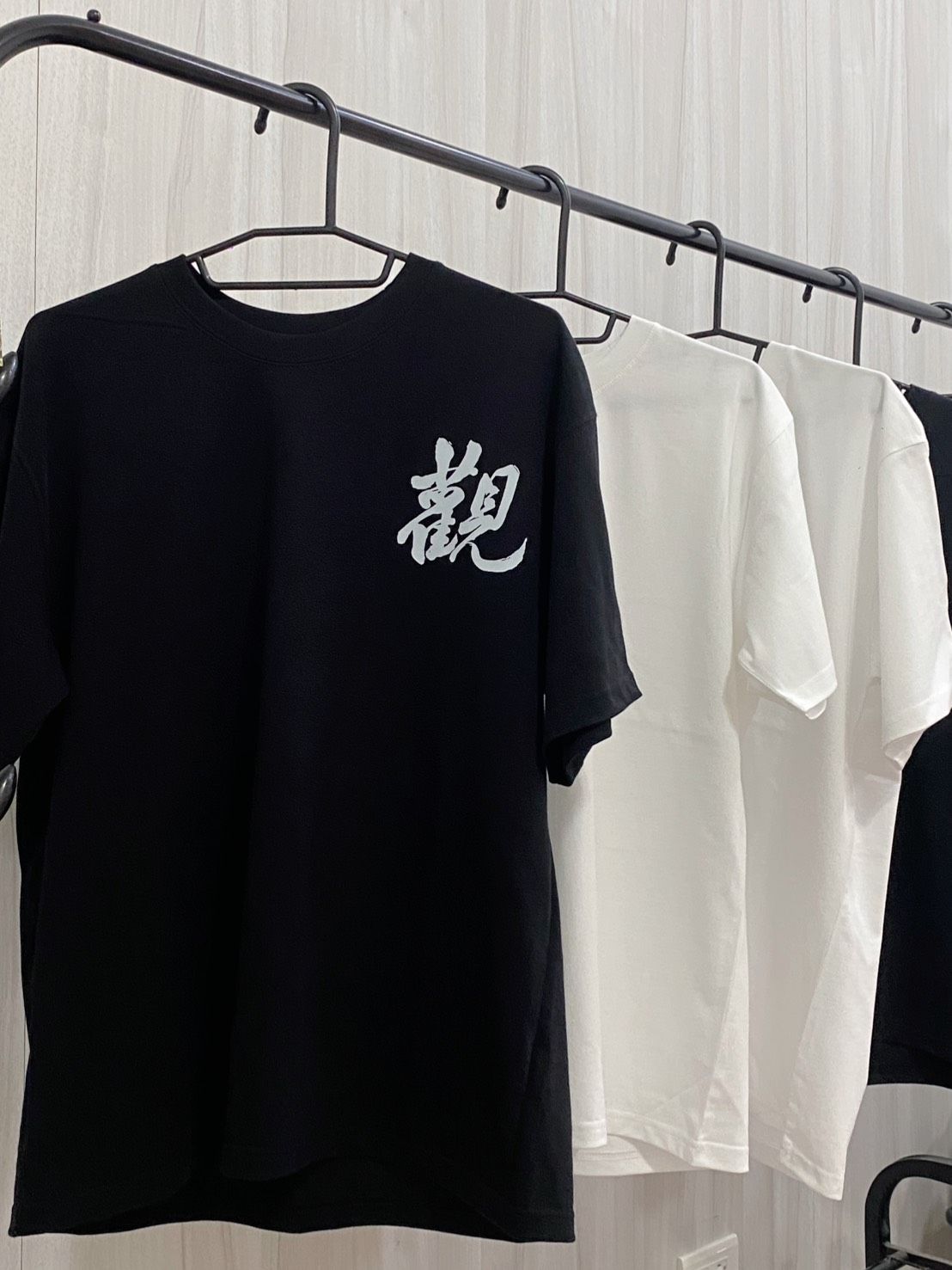 【書法客製】手寫文字厚磅純棉 T-shirt｜專屬文字訂製｜禮物推薦