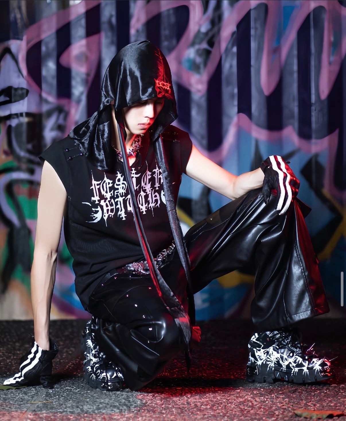 龐克鉚釘工裝皮褲