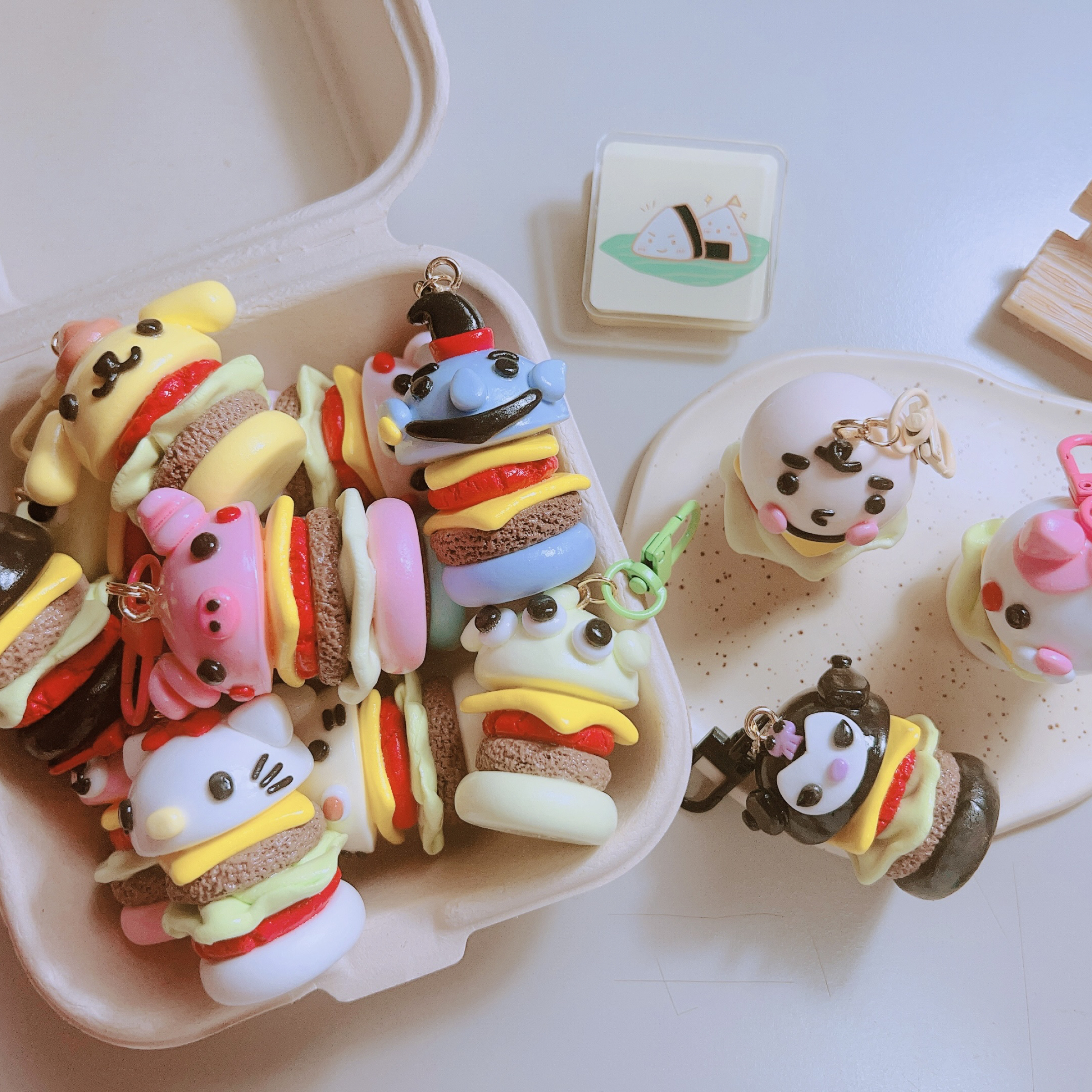 手作黏土卡通漢堡吊飾🍔（可等待再下單！