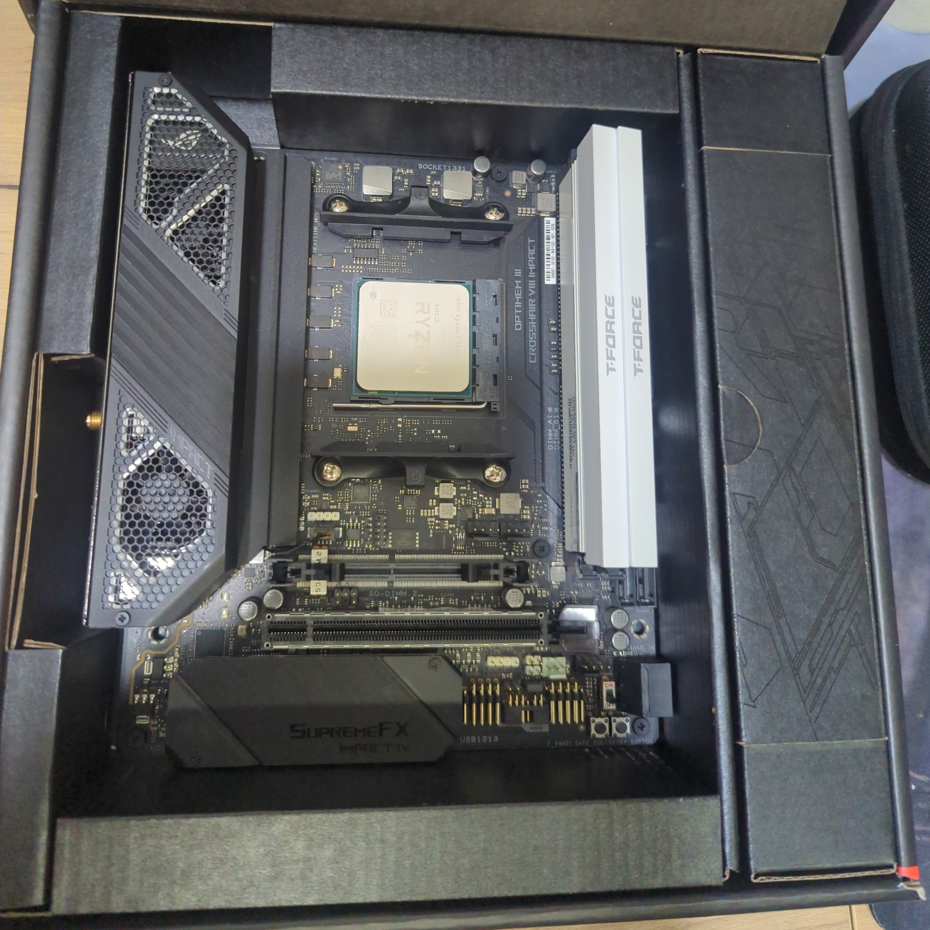 AMD Ryzen9 電腦半套