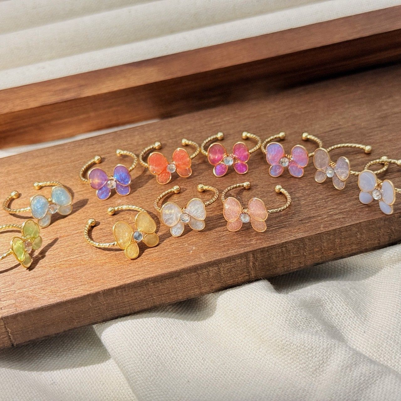 （ 𝜗𝜚˚⋆優惠價熱賣中𝜗𝜚˚⋆ ）小蝴蝶·戒指˖ ࣪⊹