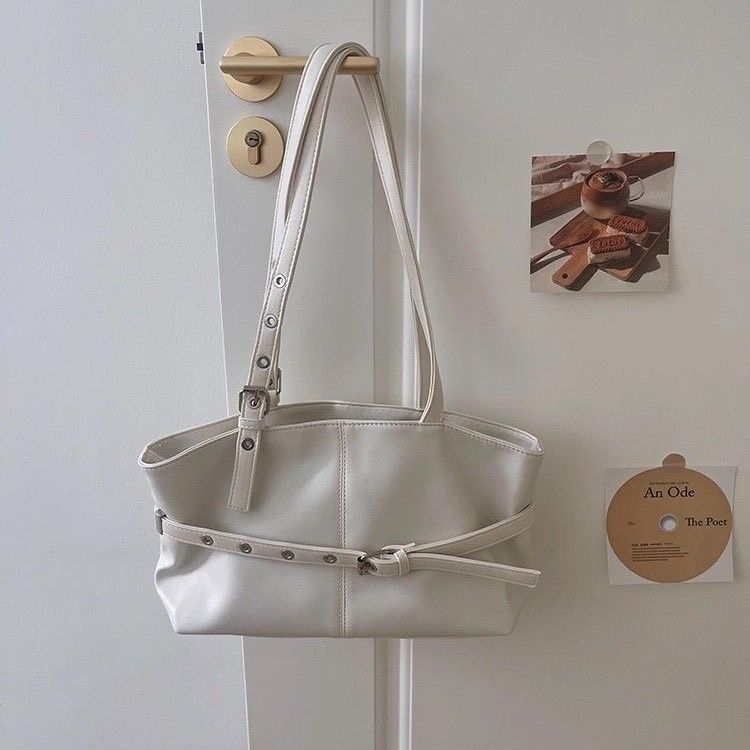 韓系單肩百搭腋下包包୨୧ ̊