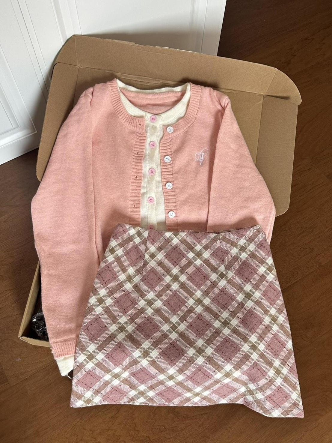 粉嫩嫩韓系格紋套裝୨୧ ̊。