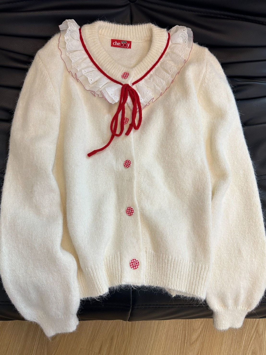 奶呼呼蝴蝶結娃娃領針織毛衣୨୧ ̊。兩色