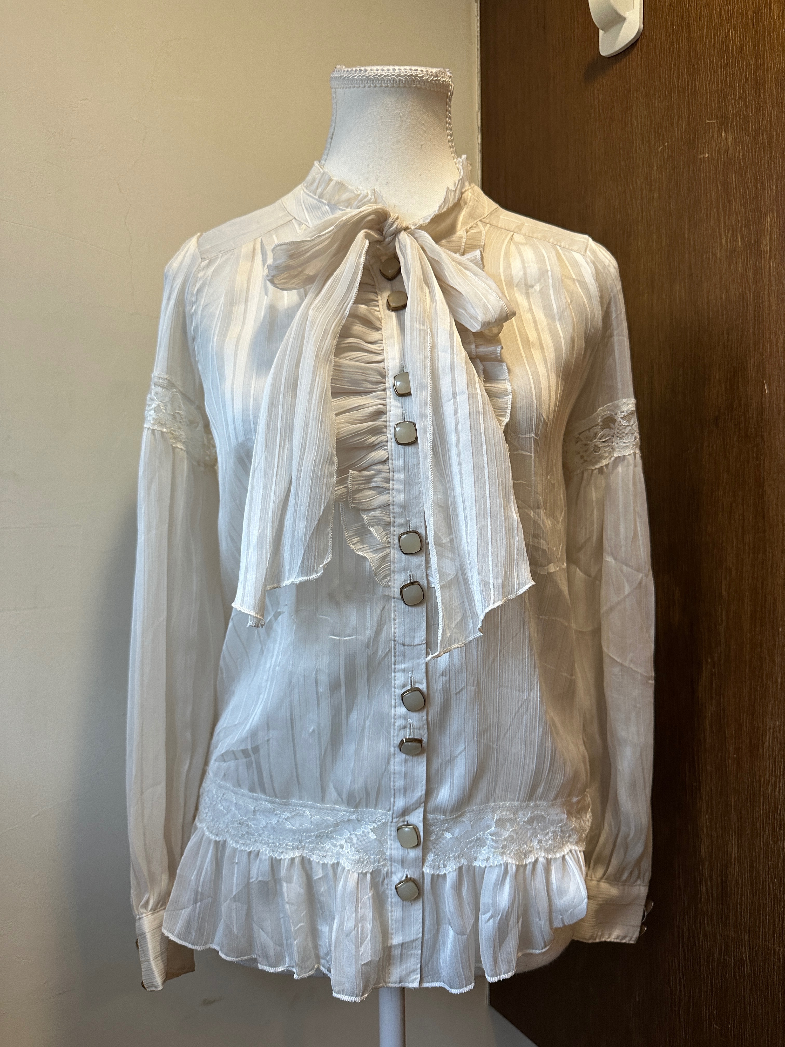 Rojita 襯衫， 碎花上衣