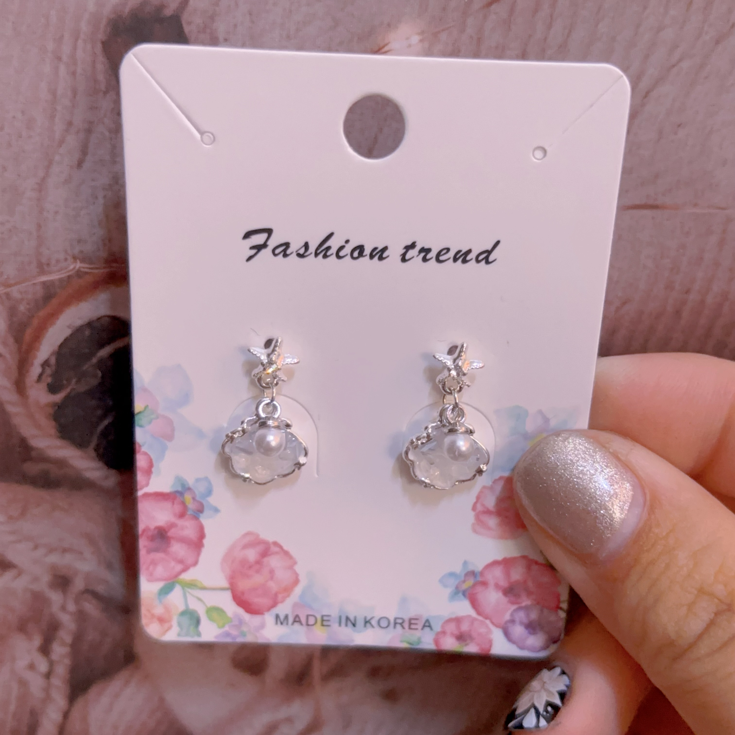 碎冰藍貝殼耳環