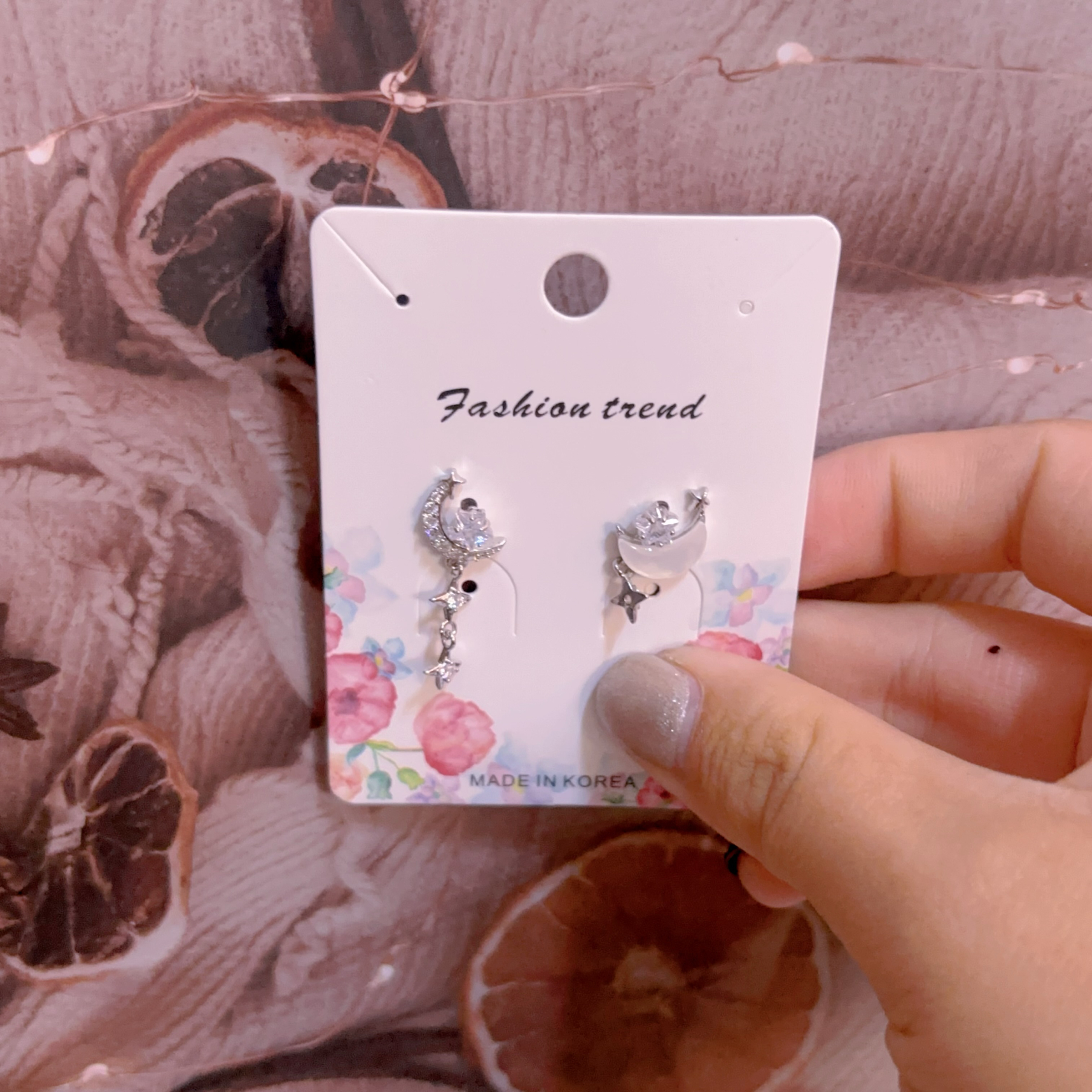 不對稱月亮銀針耳環