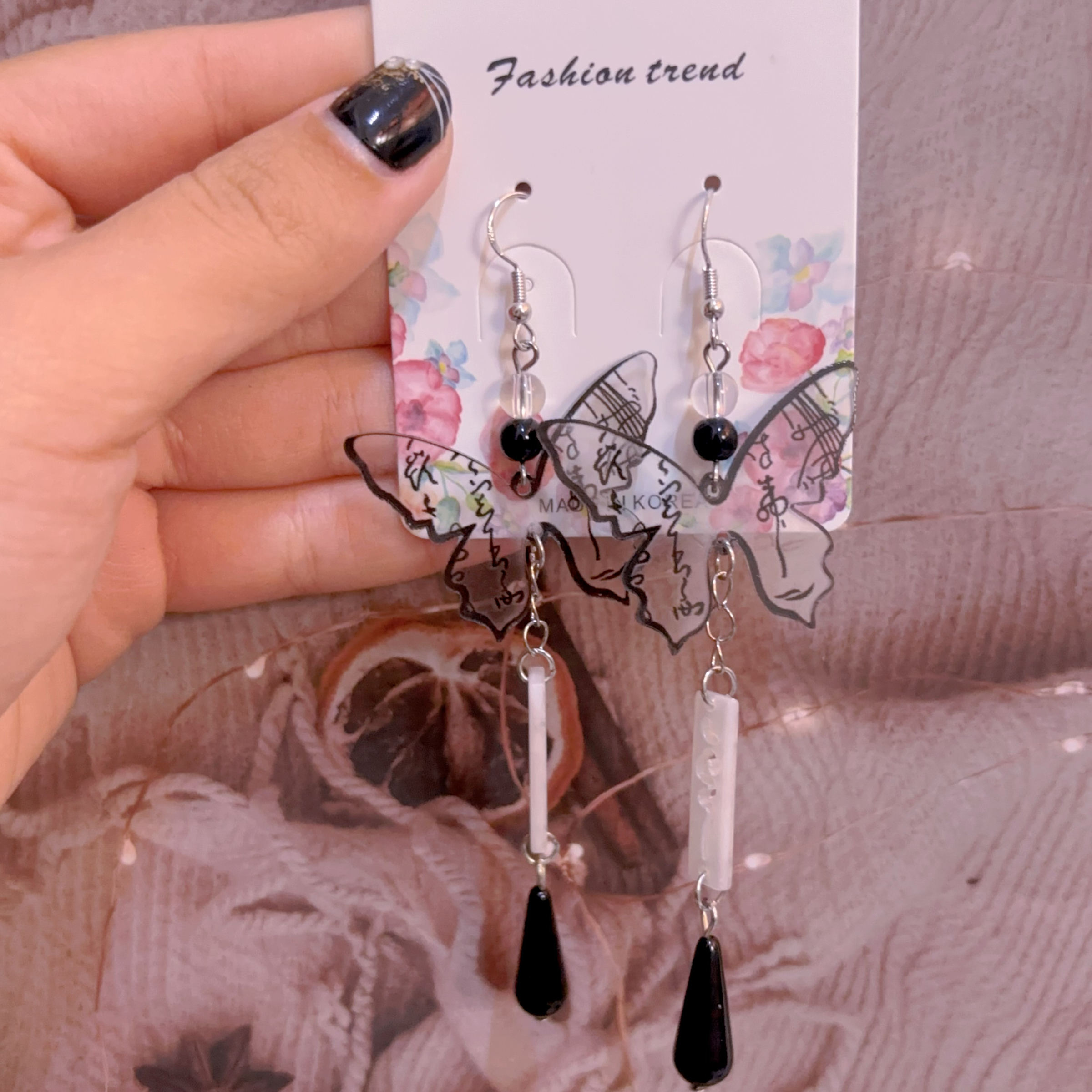 中國風水墨蝴蝶耳環