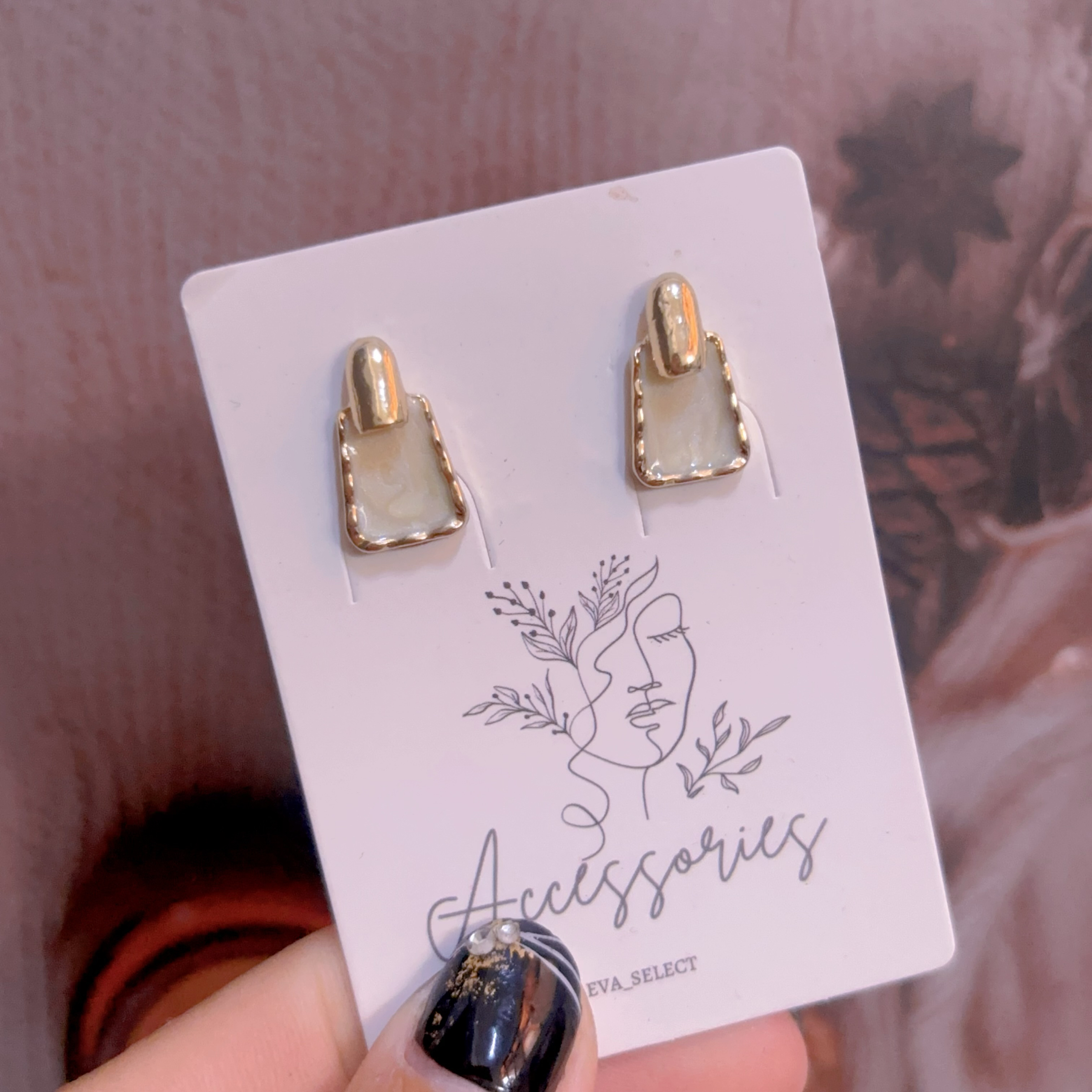 韓風百搭方形耳環