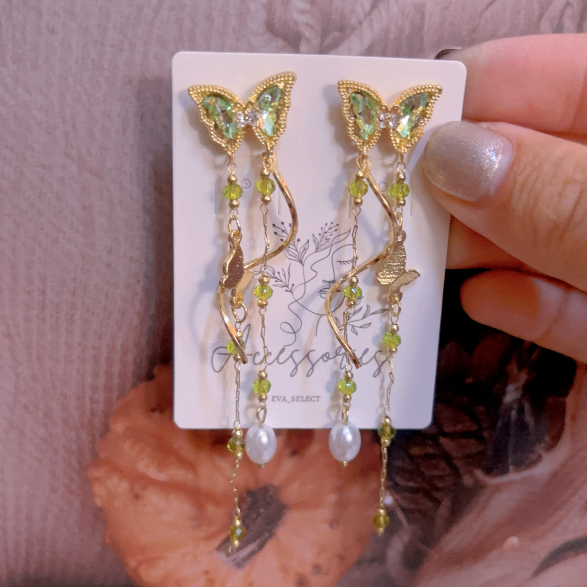 綠色蝴蝶流蘇耳環