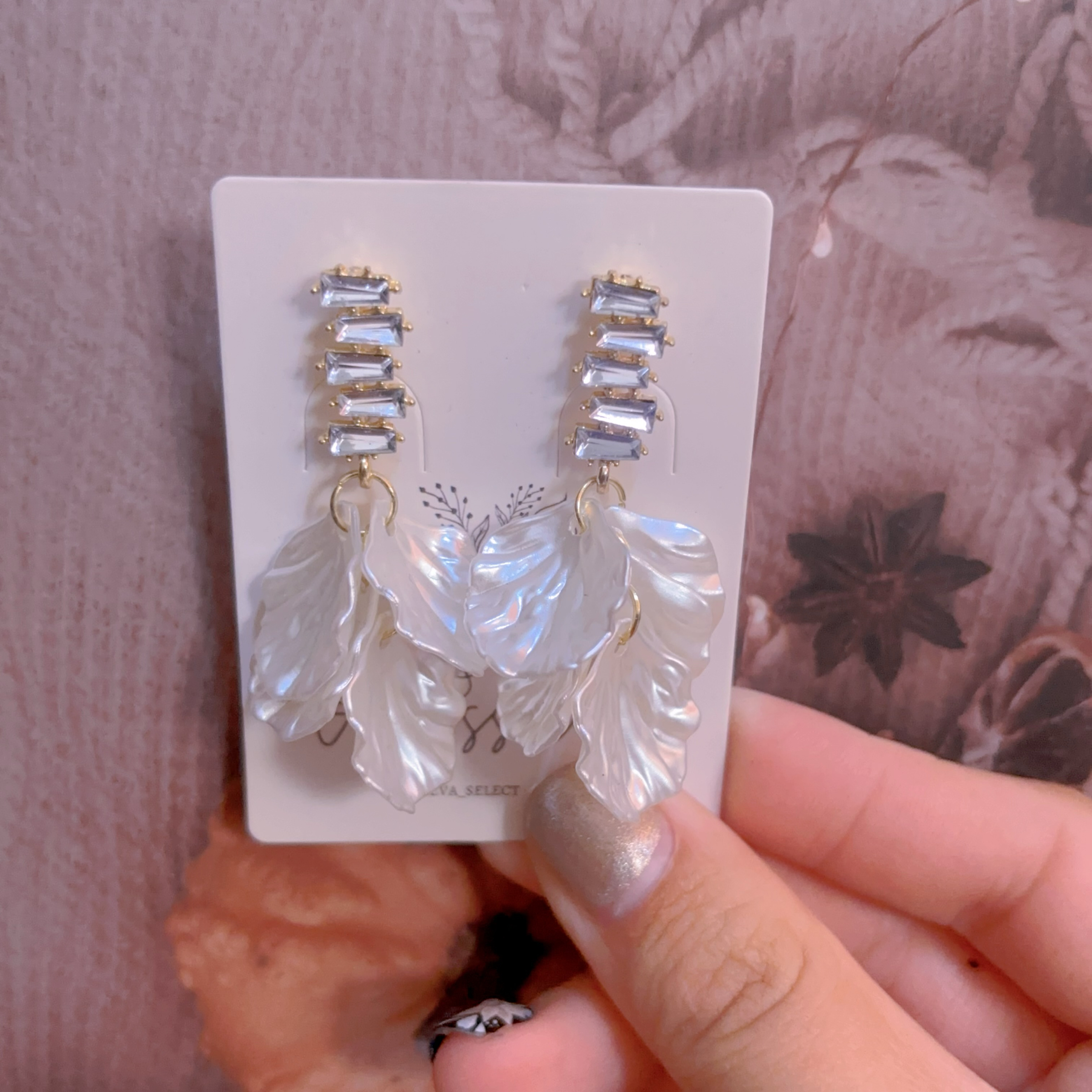 珍珠貝殼花耳環-碎鑽耳針