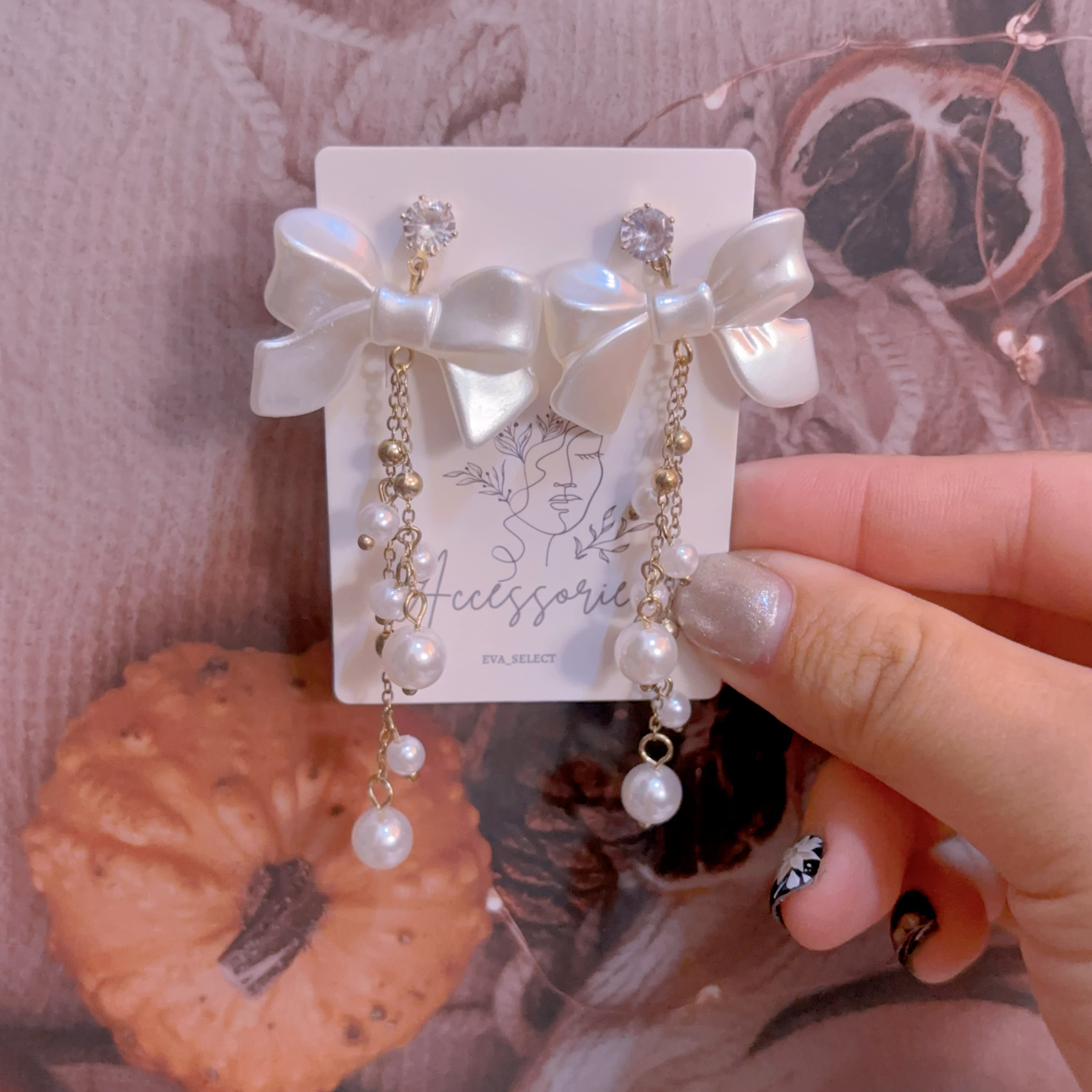 蝴蝶結流蘇耳環