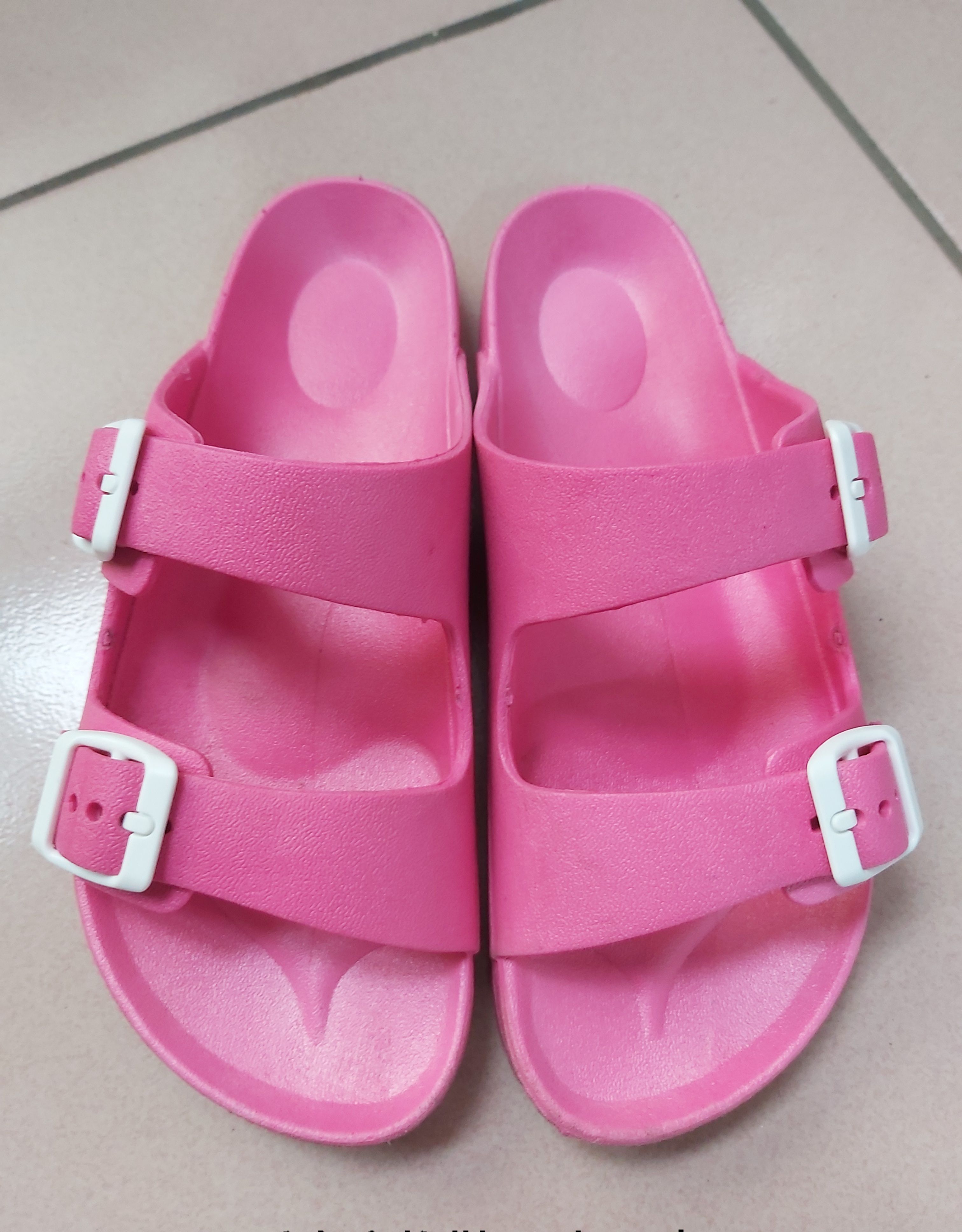 二手 女童 拖鞋 尺寸22