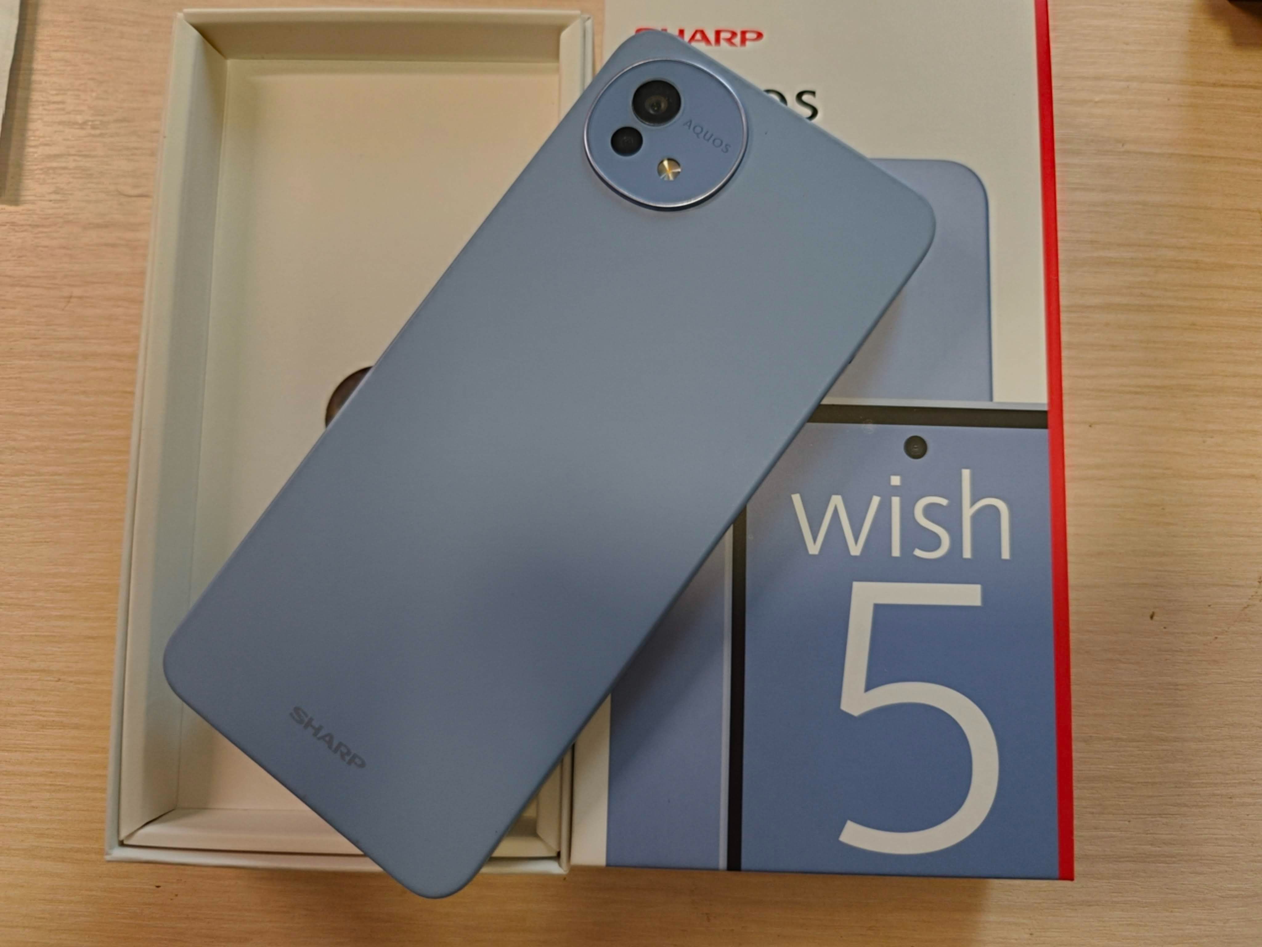 SHARP AQUOS Wish 5 6g/128g
