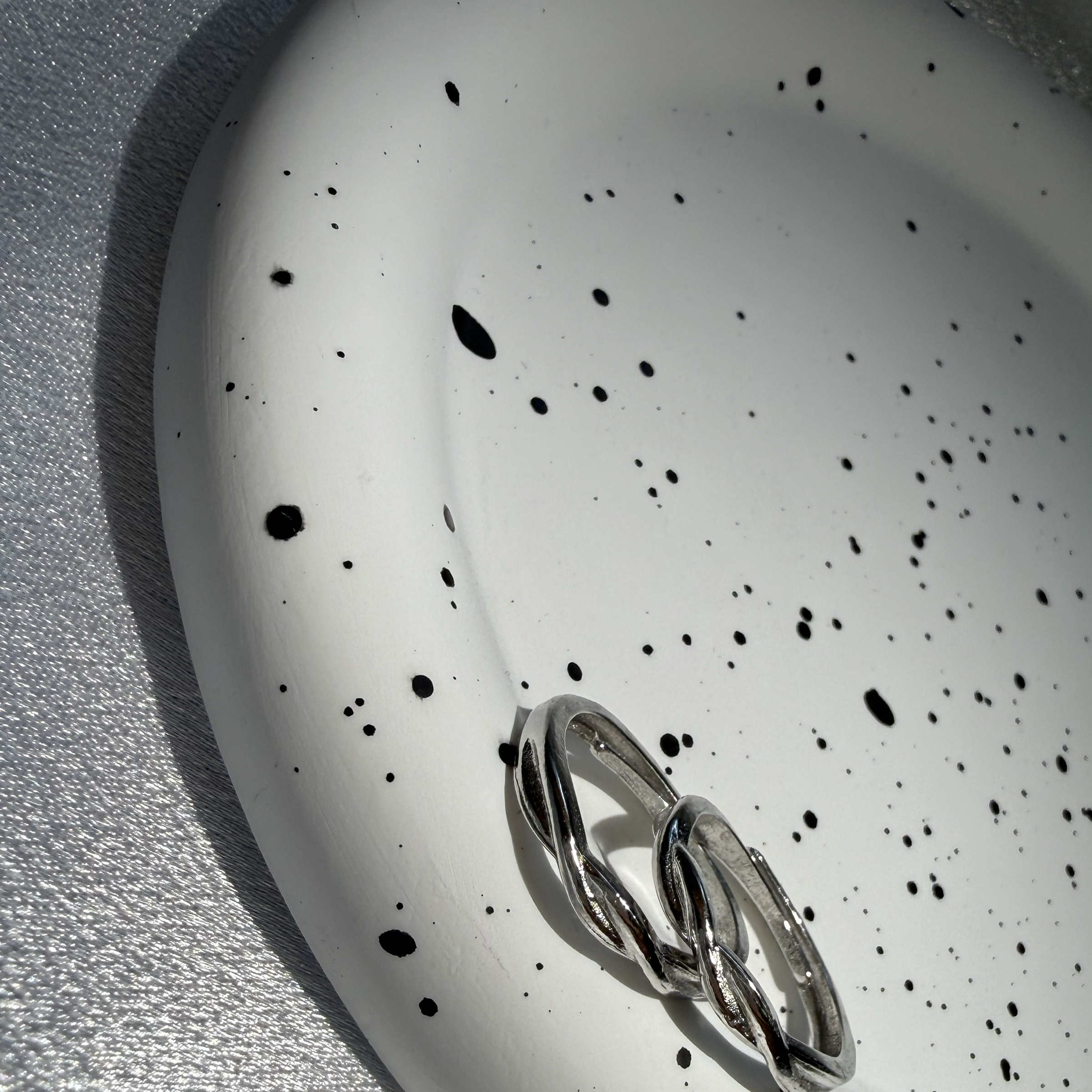 莫比烏斯環情侣對戒