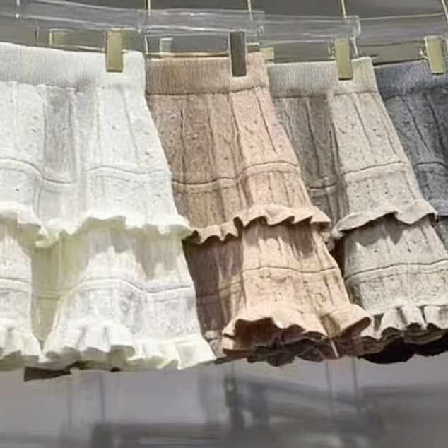 韓系溫柔風 肌理感褶皺高腰荷葉邊蛋糕半裙 杏、灰、黑、花駝