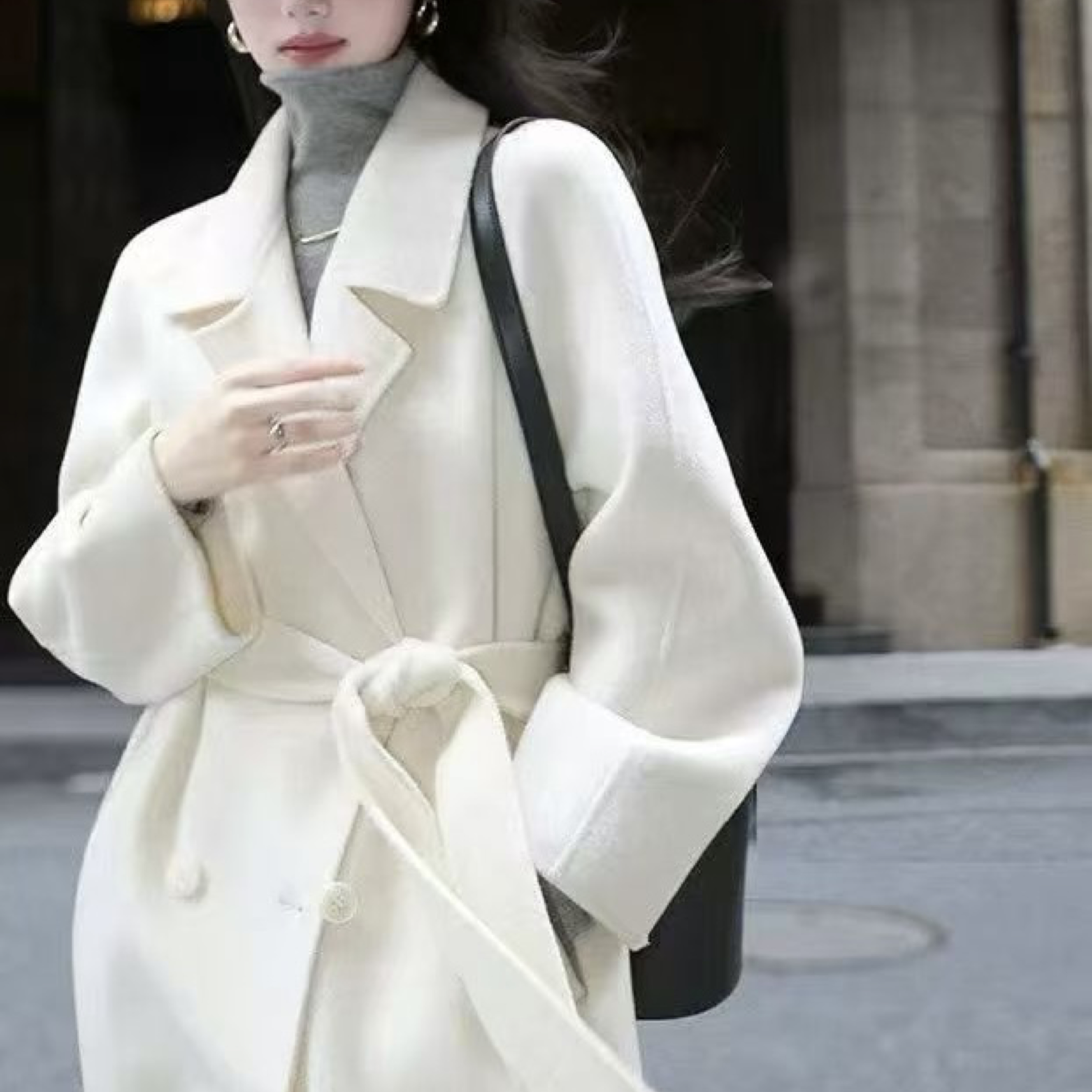 法式氣質風 質感束帶收腰長款毛呢大衣 白、紅、卡其、深灰