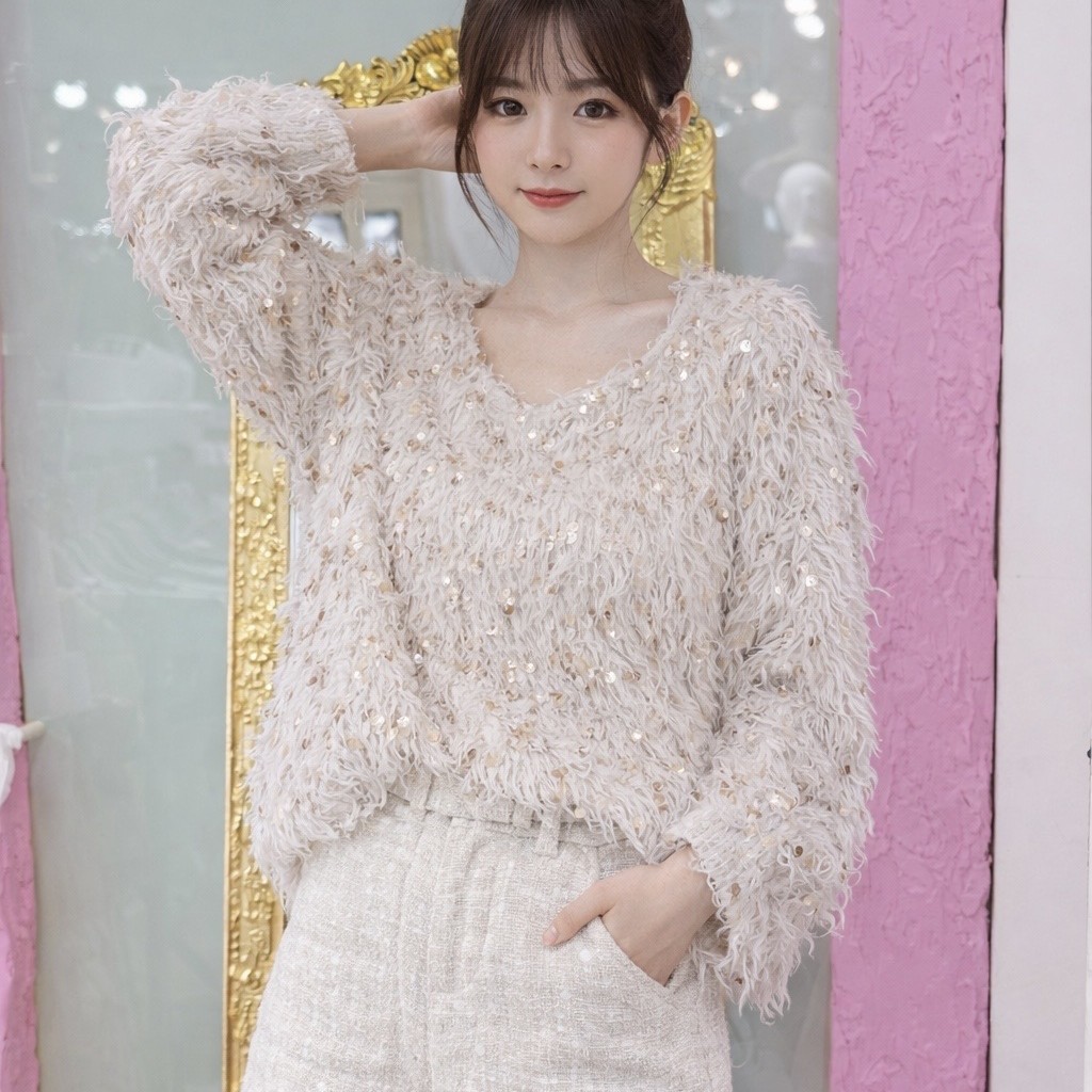 韓系名媛風 輕奢重工流蘇亮片落肩圓領毛絨上衣