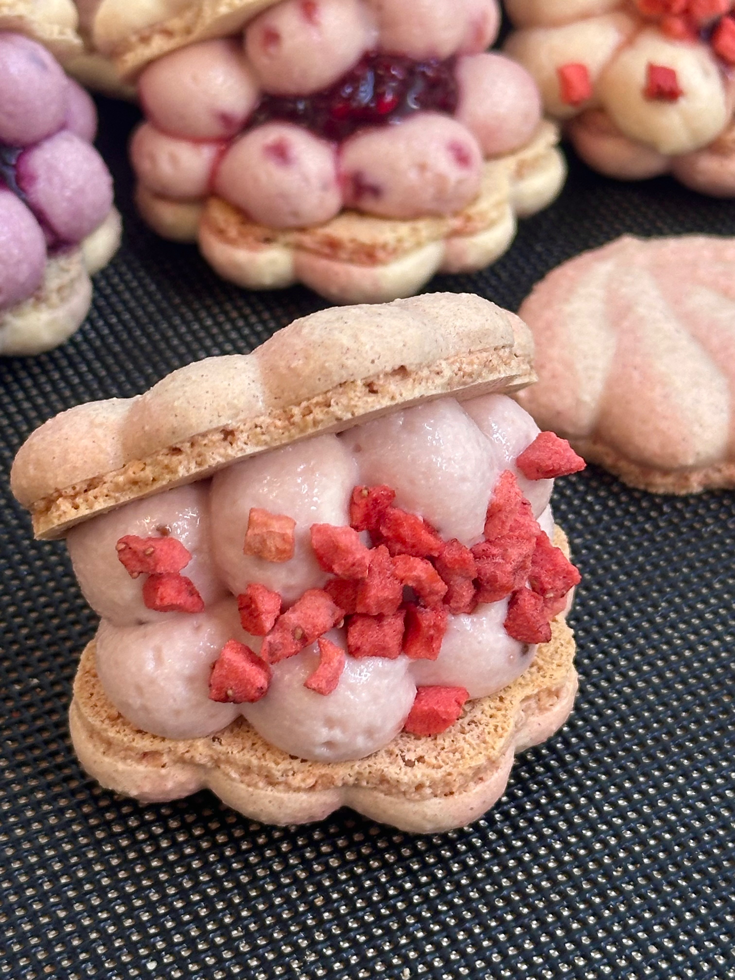 草莓乳酪馬卡龍