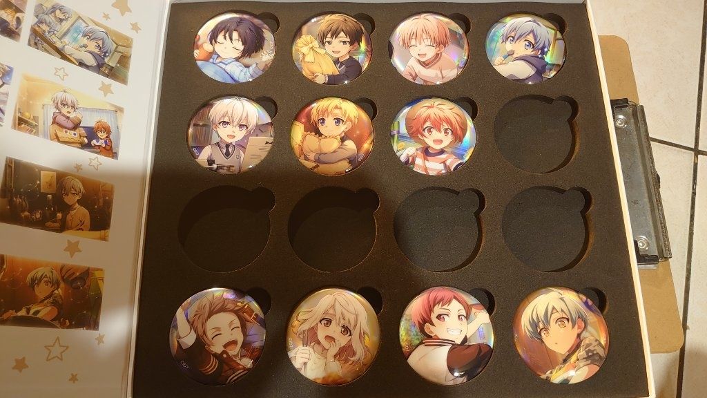 愛娜娜/幼年徽章組+外盒