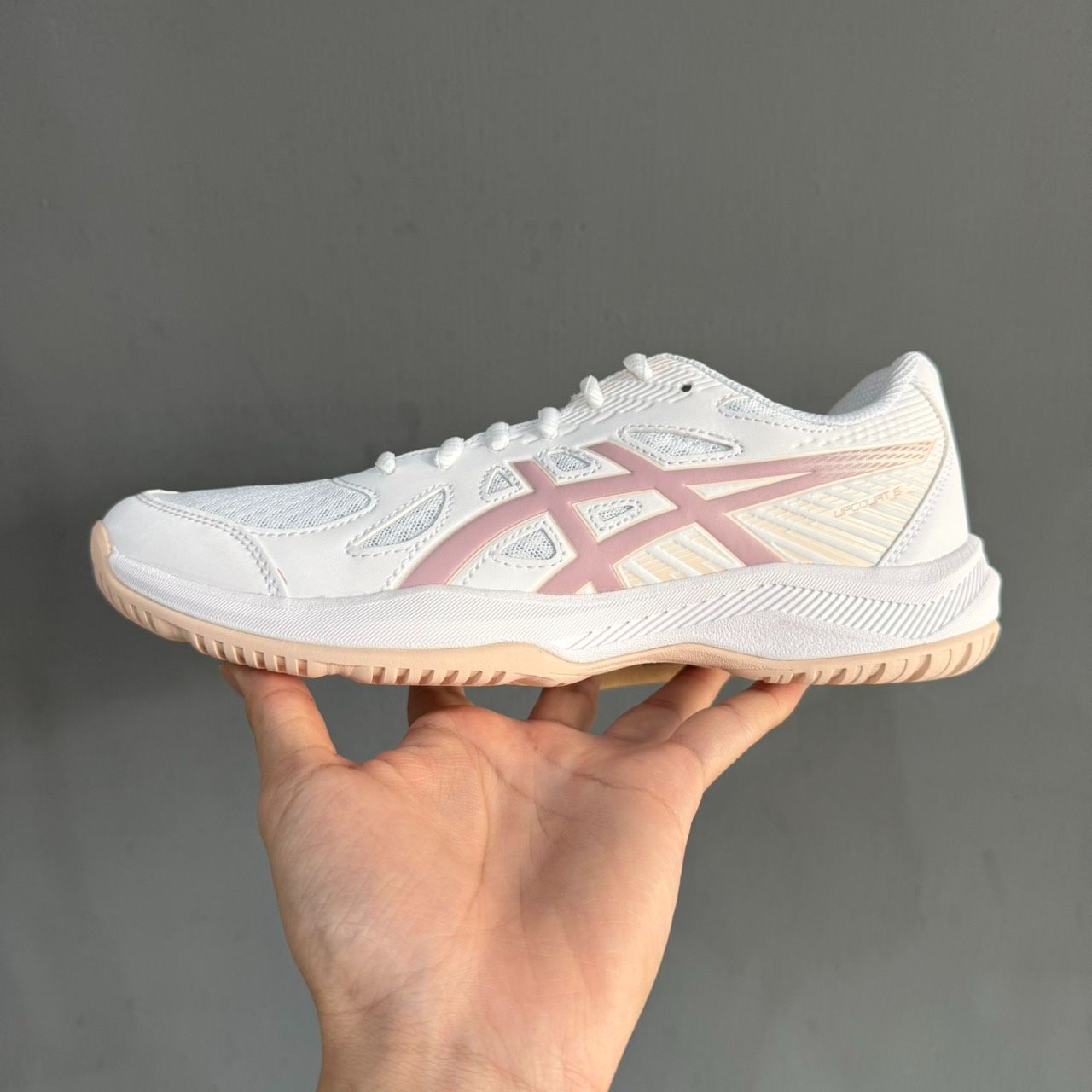 ASICS 亞瑟士 UPCOURT 6 女款 減震 緩衝 入門 排球鞋 1072A107-104