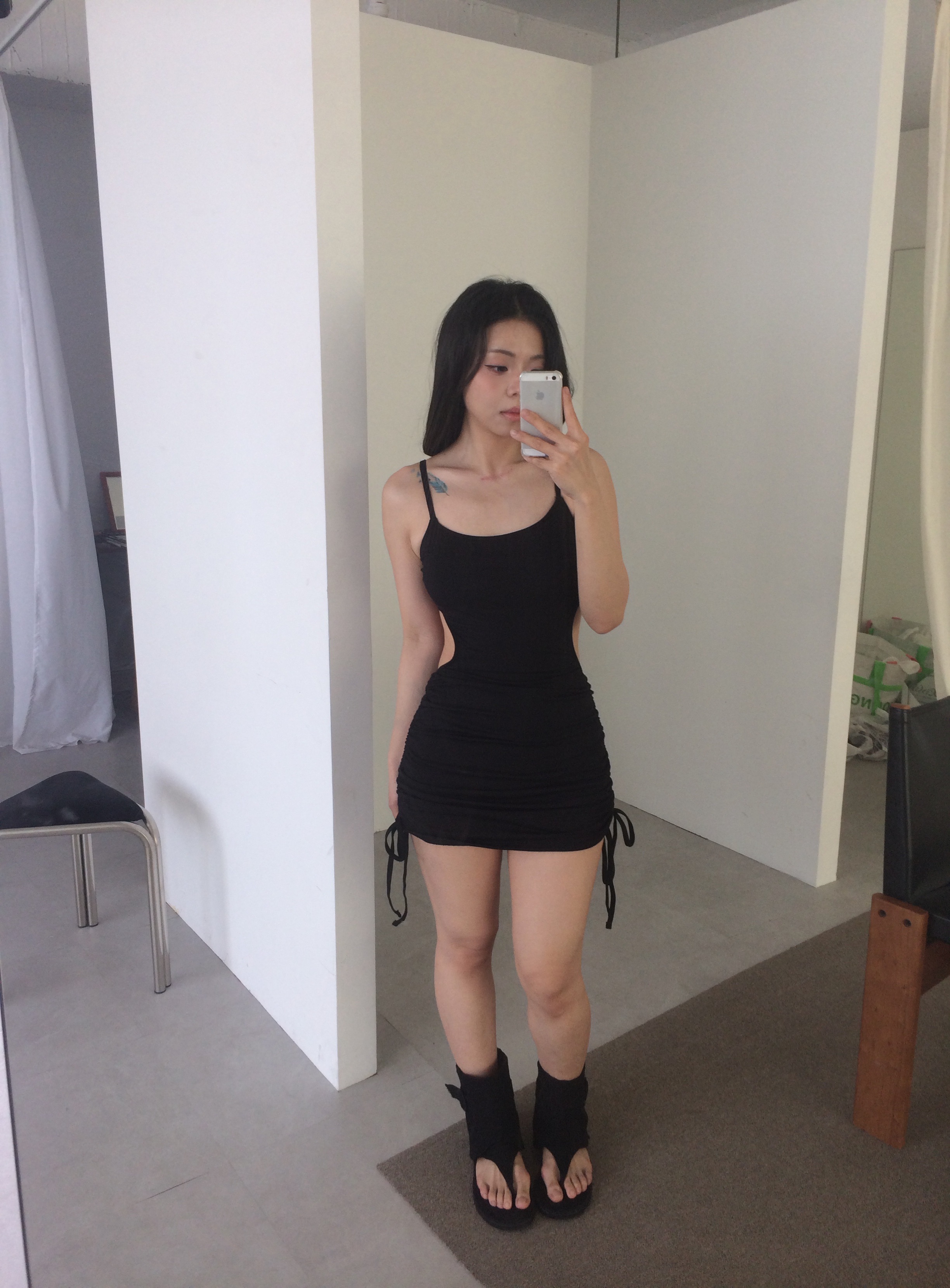 側挖腰背扣式連身泳裝（M-XL）