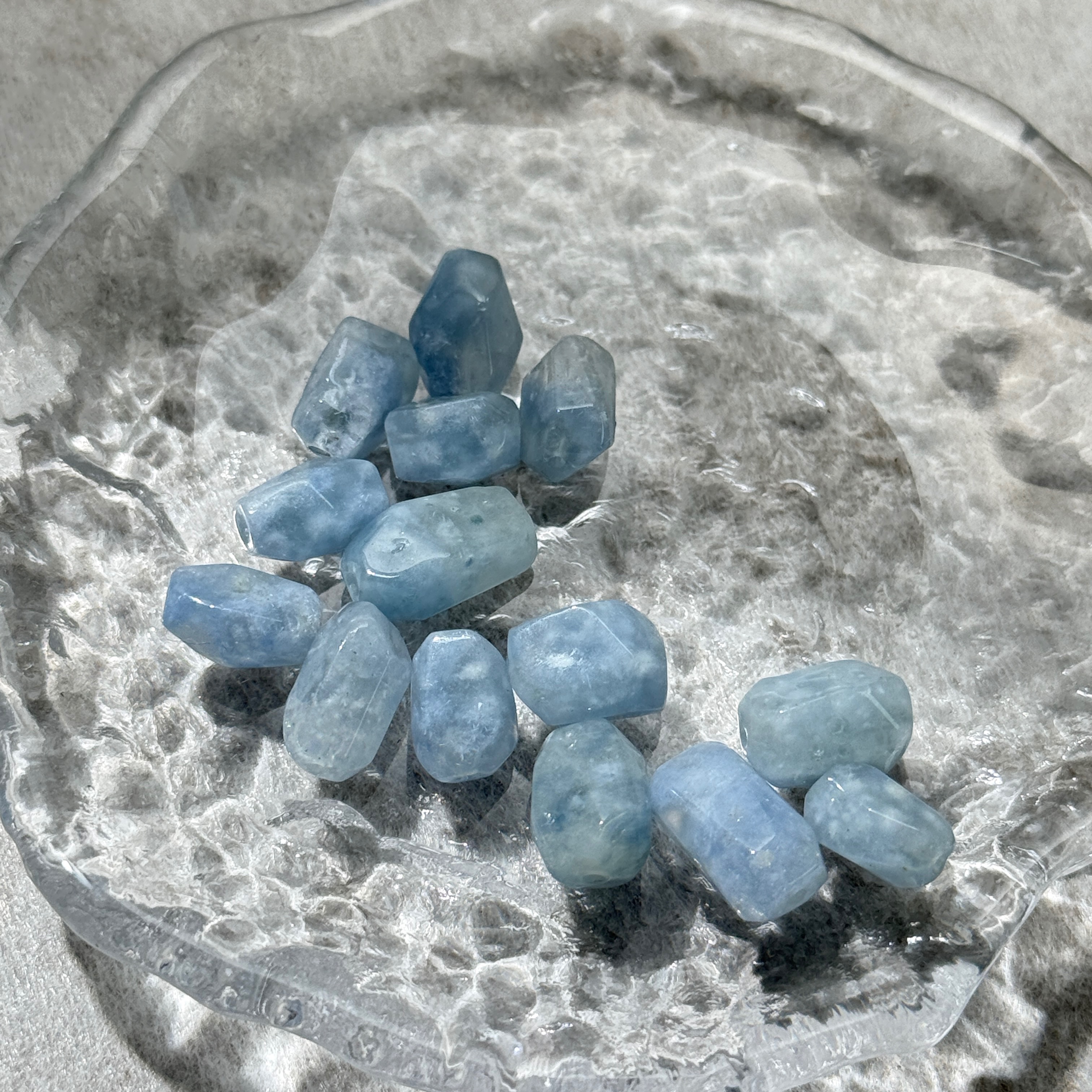 隨形藍兔毛