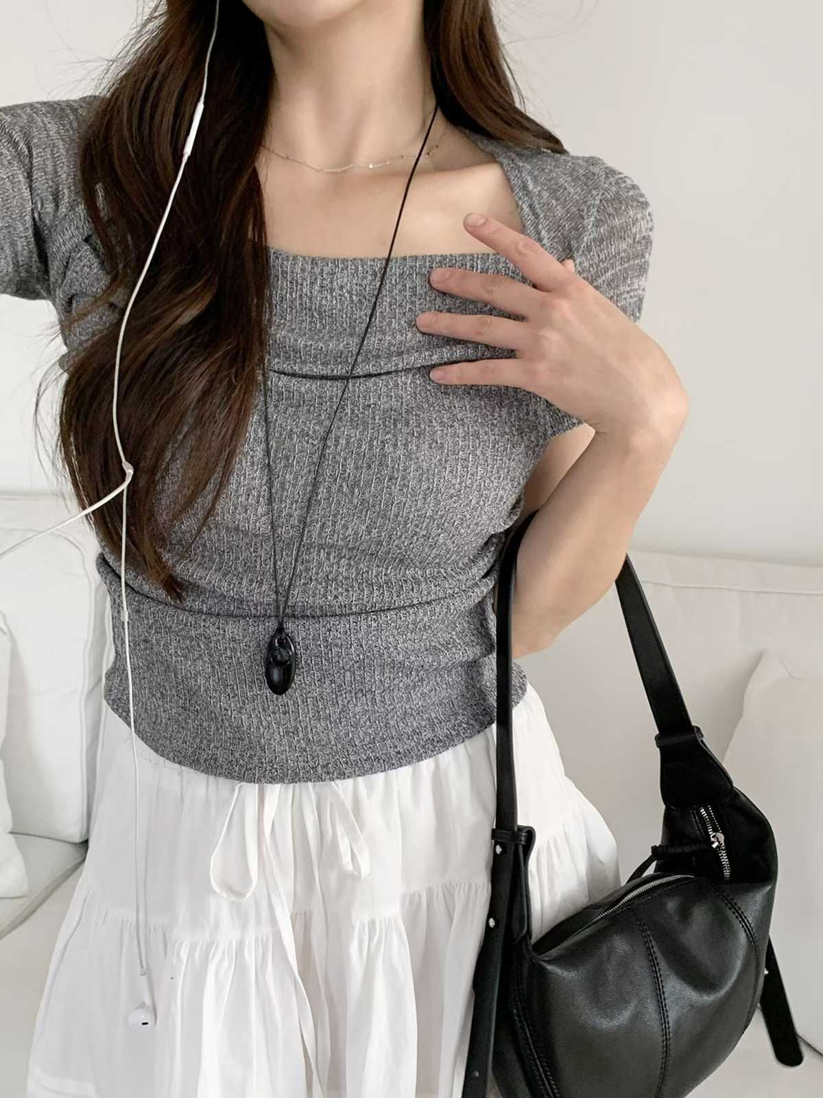 正韓代購🇰🇷輕柔貼膚☁️抓皺針織短袖上衣