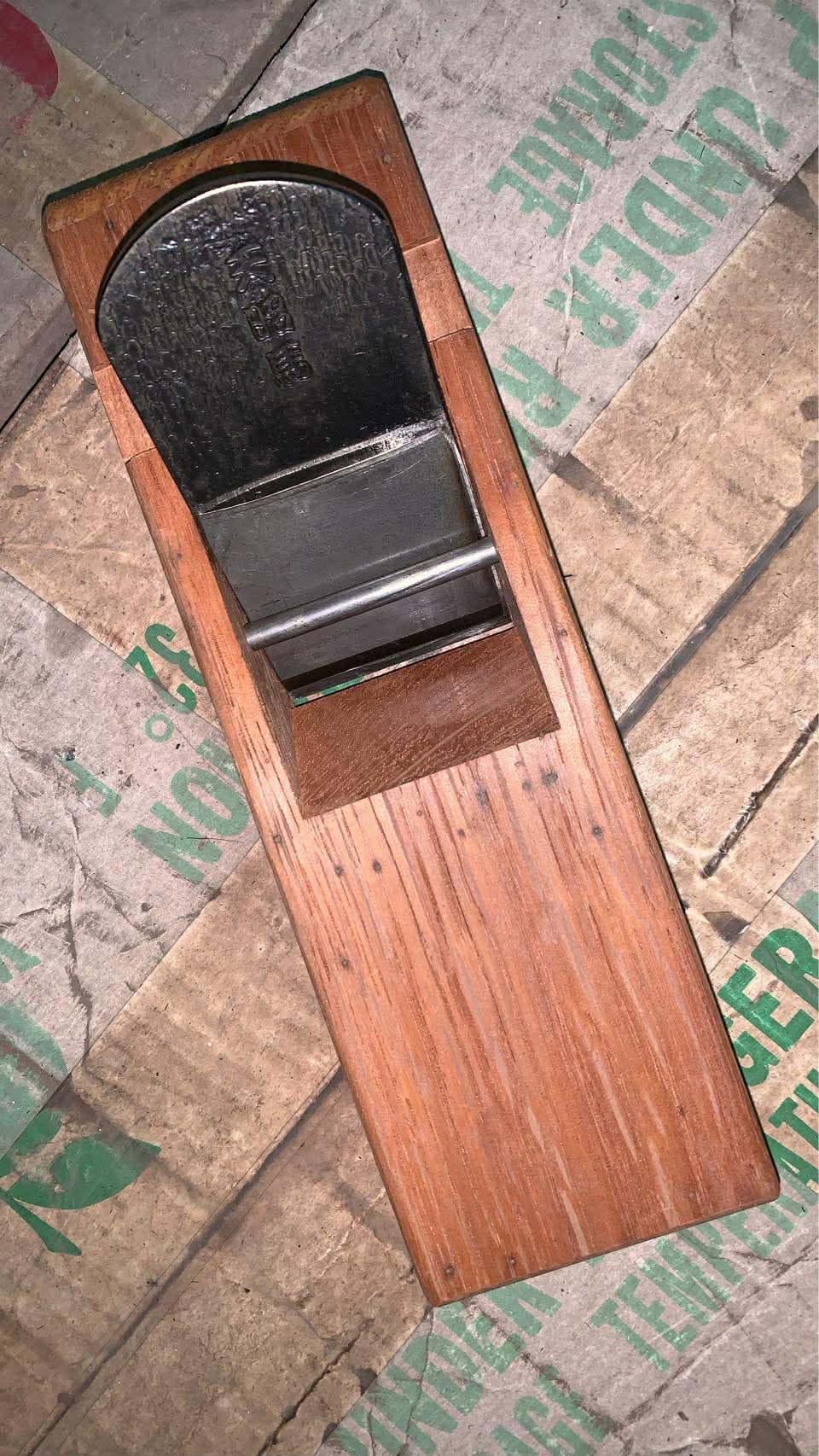 紅火寸8鉋刀（有把手）