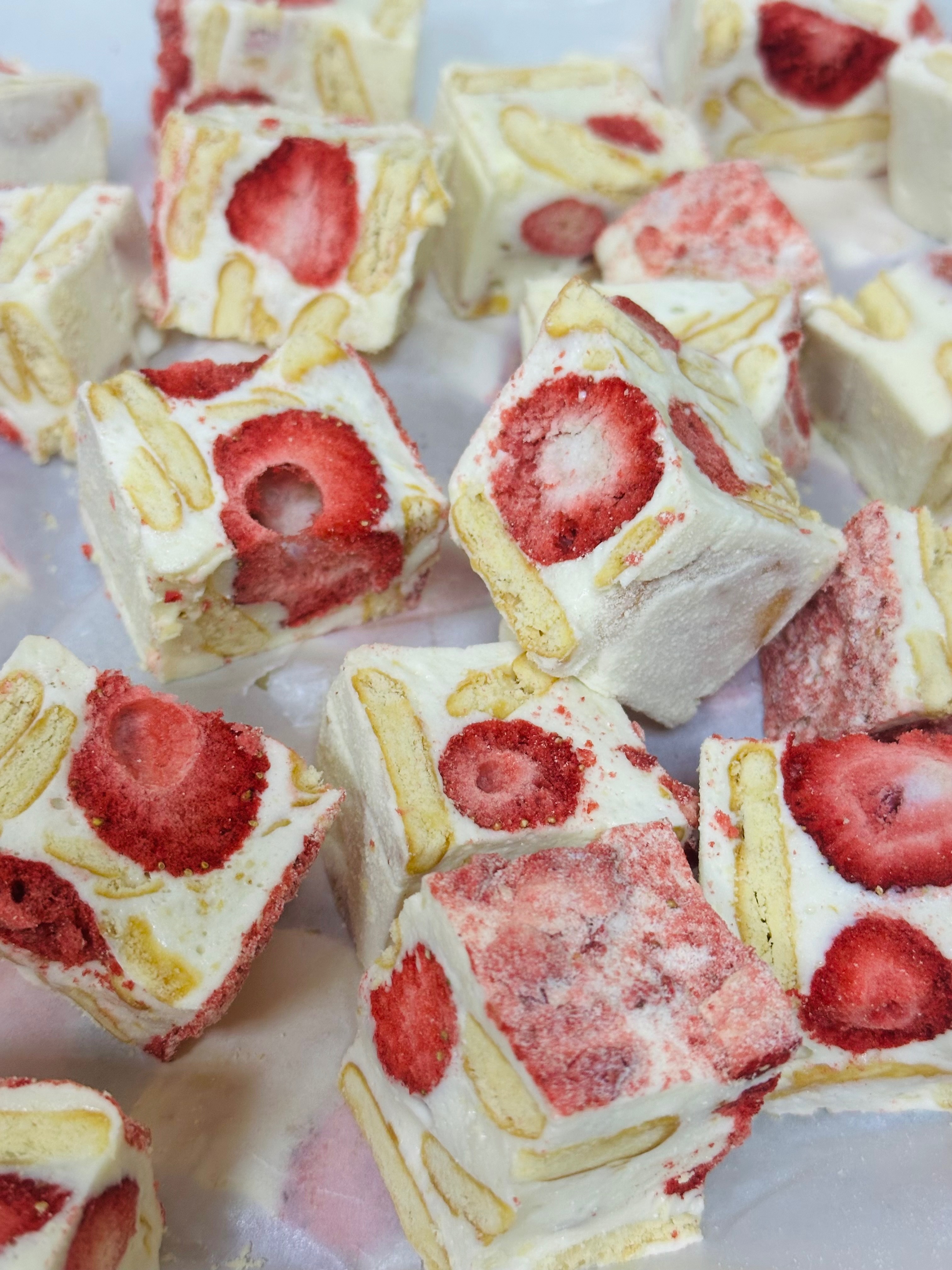 草莓雪Q餅（下單後依順序製作）