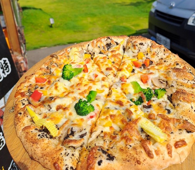 松露森林野菇披薩