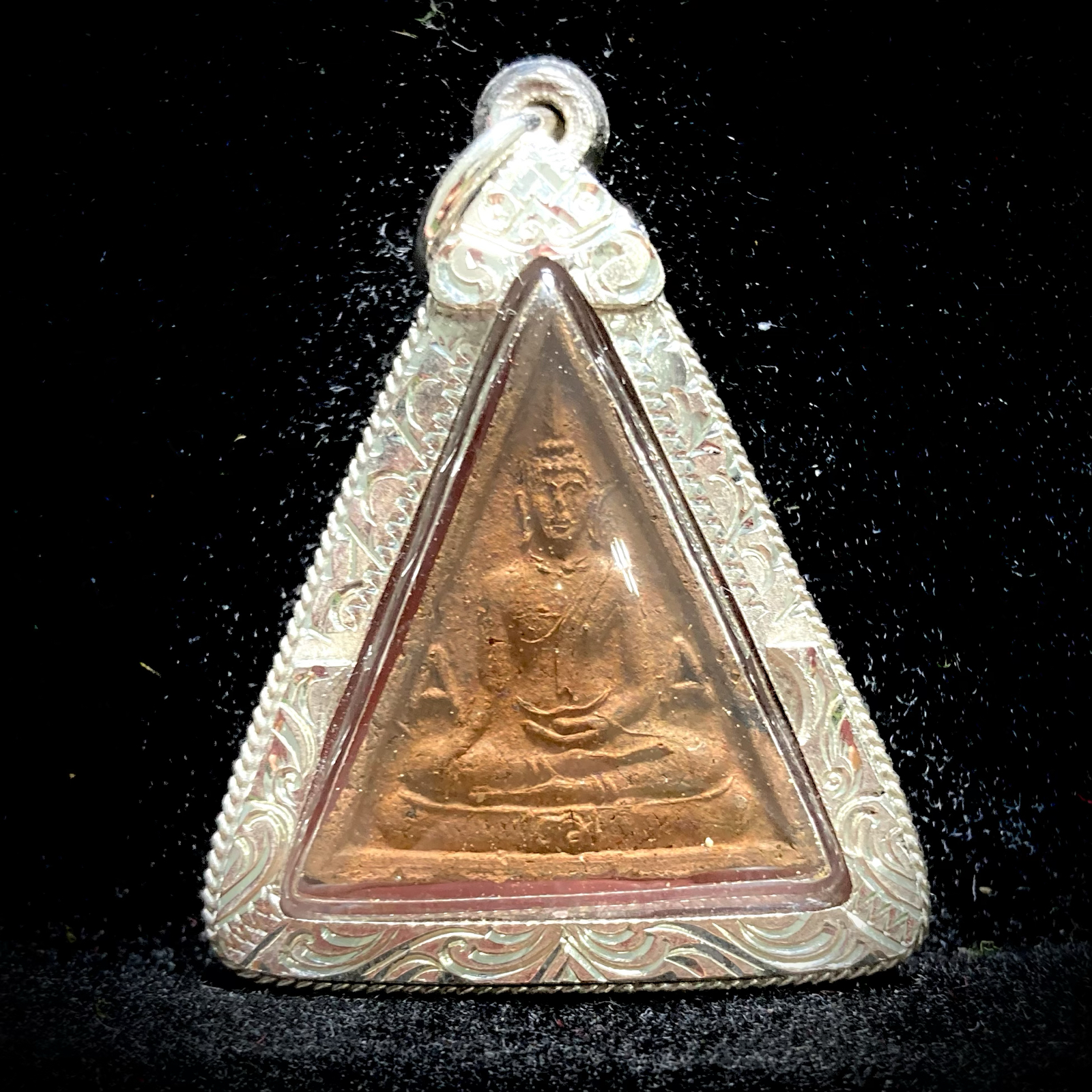 龍婆畢納2527-2530年 女王佛/轉運佛