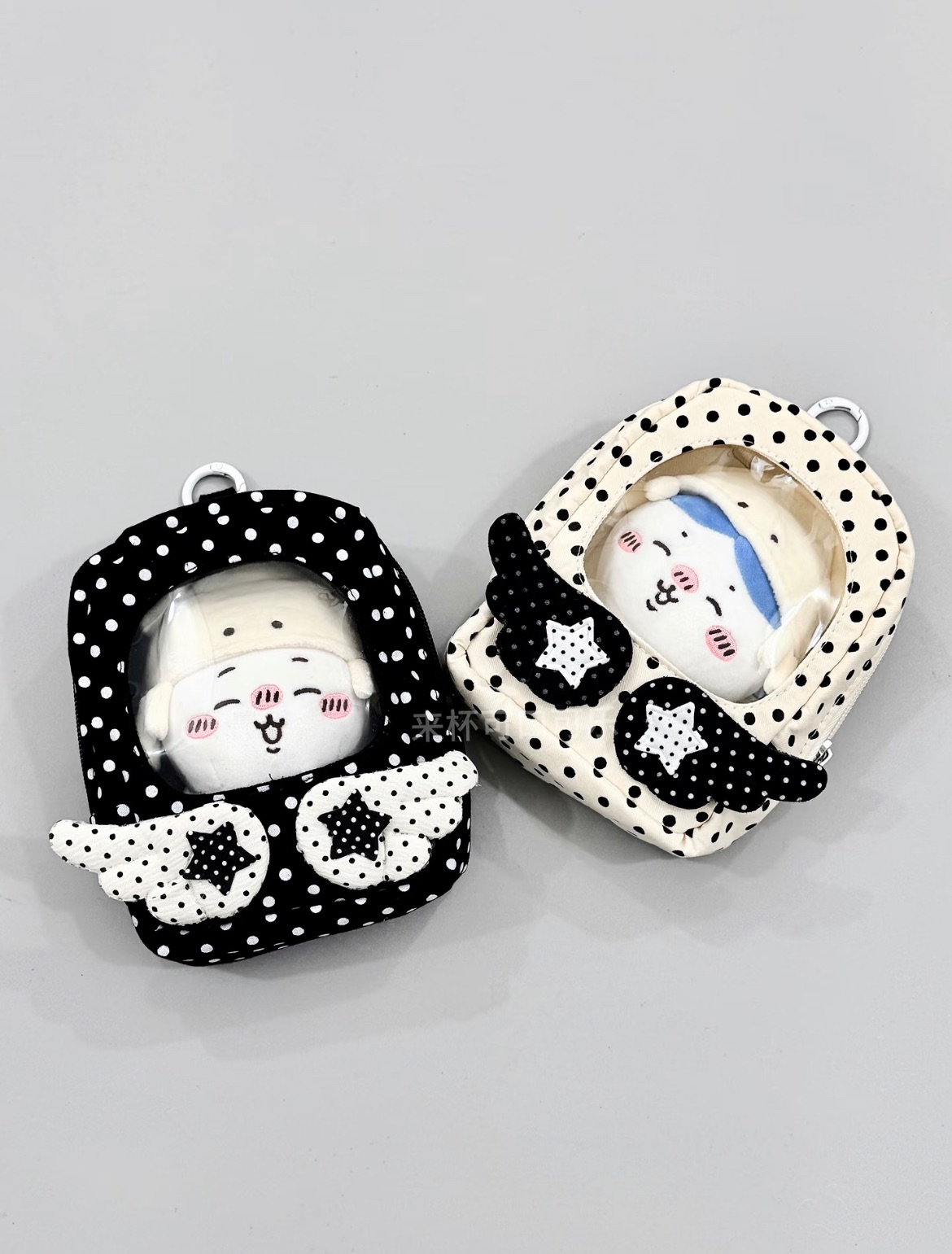 【現貨】🪽⭐️有谷怪 星星翅膀波點娃包⚫️⚪️10cm