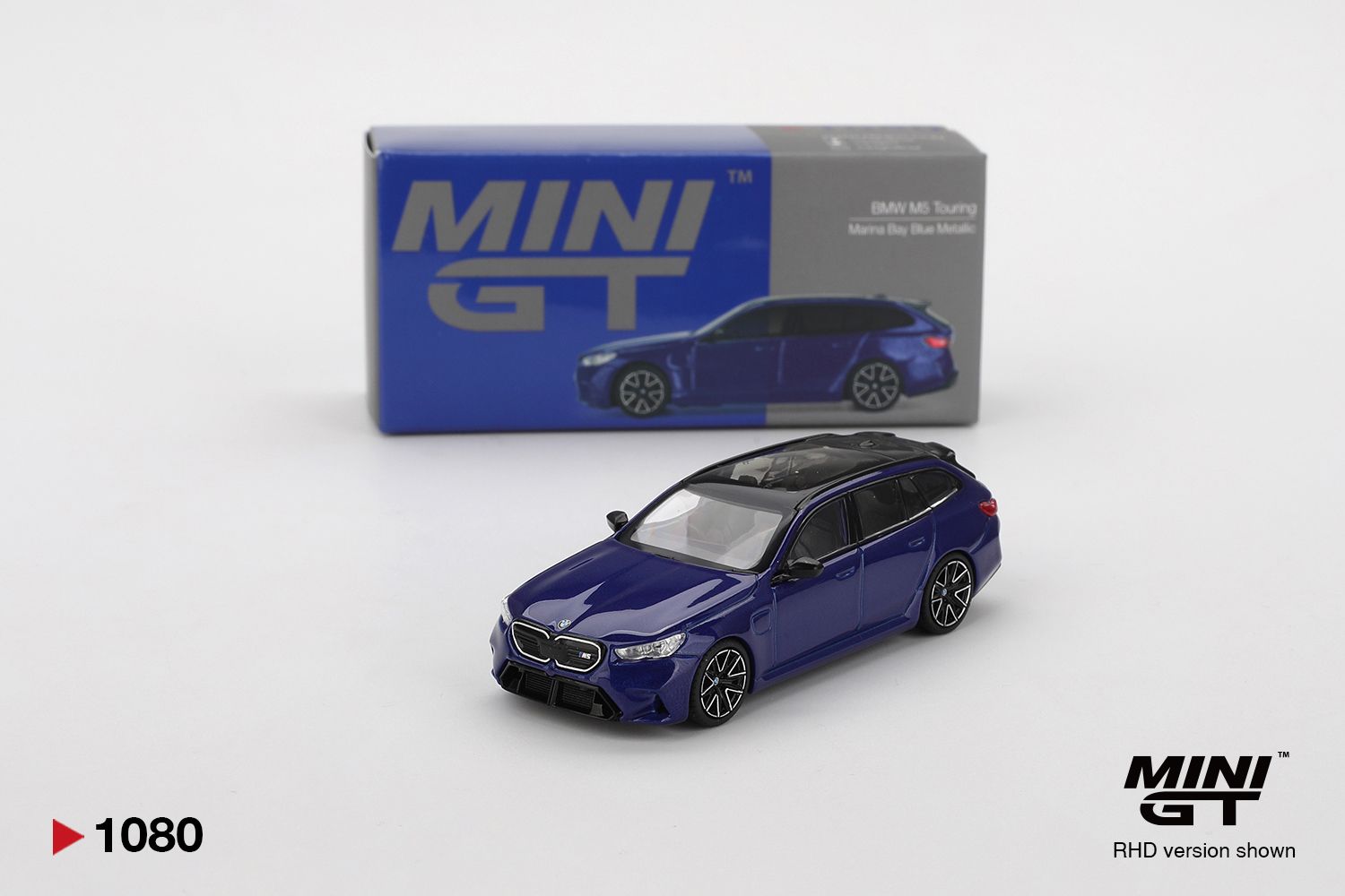 （全新）Minigt 1080 BMW M5 Touring Marina Bay Blue