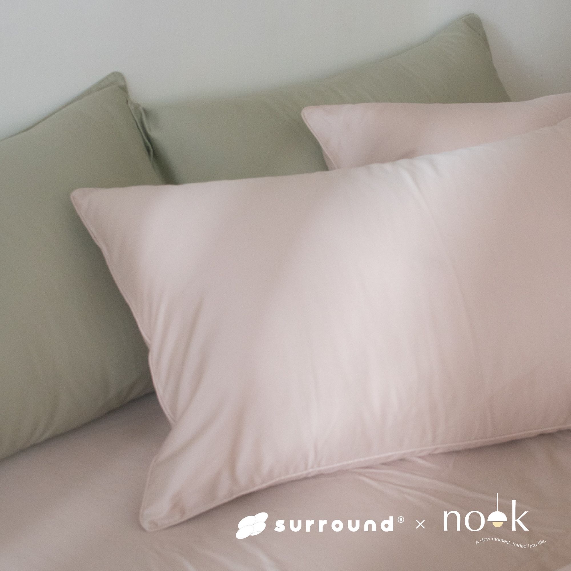 Surround x 慢室一隅｜絲緞棉枕套 兩件組 ｜朝露青、杏奶