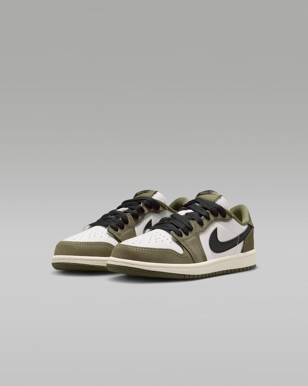 Nike Air Jordan 1 Retro Low OG 橄欖綠麂皮 PS HQ6996-200