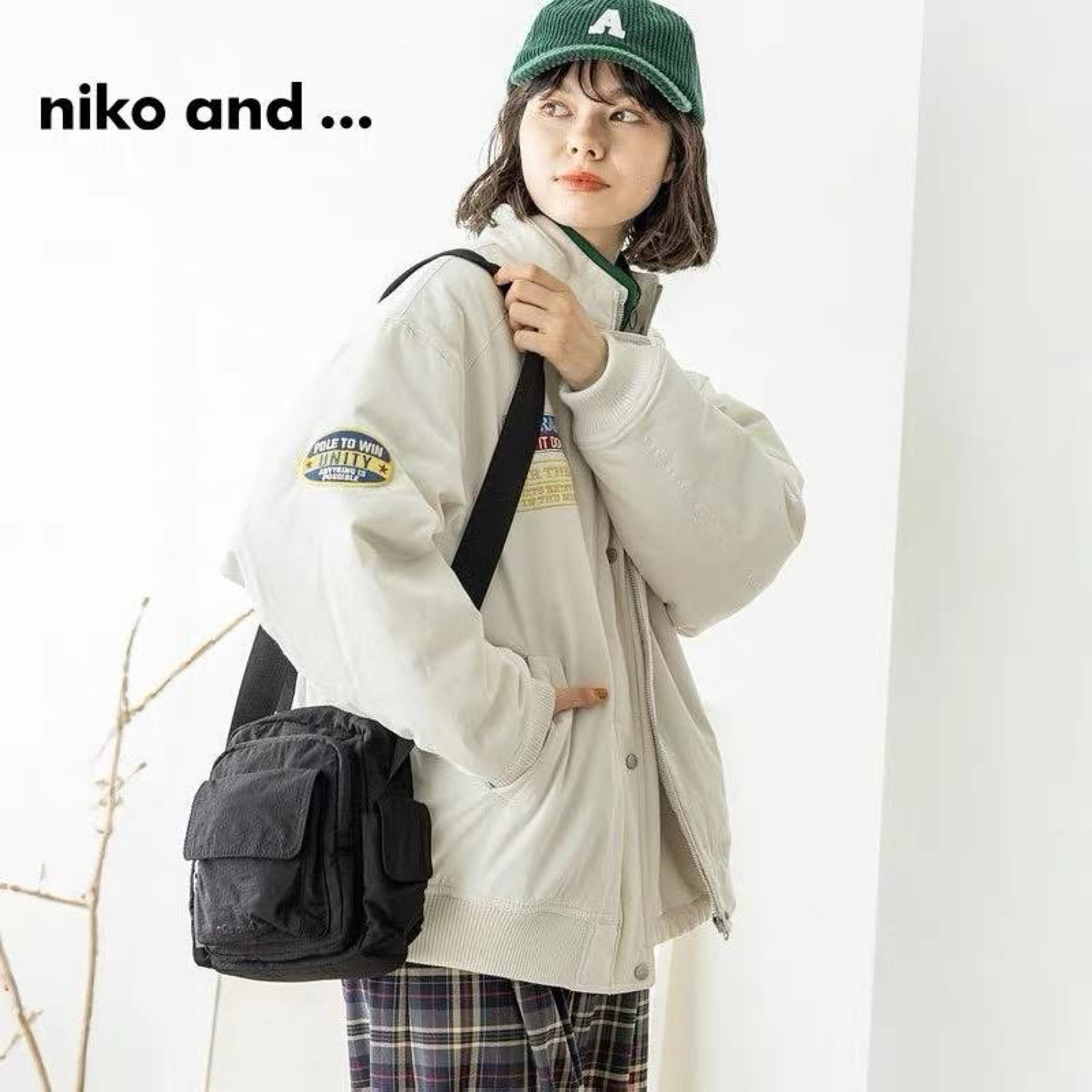 niko and ...便攜mini多口袋斜挎包