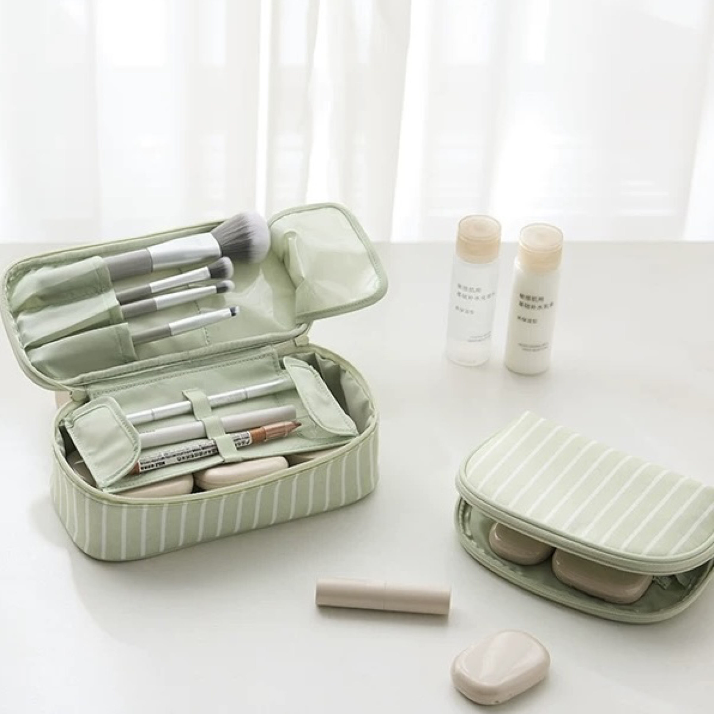 無印良品 MUJI 聚酯纖維化妝包 