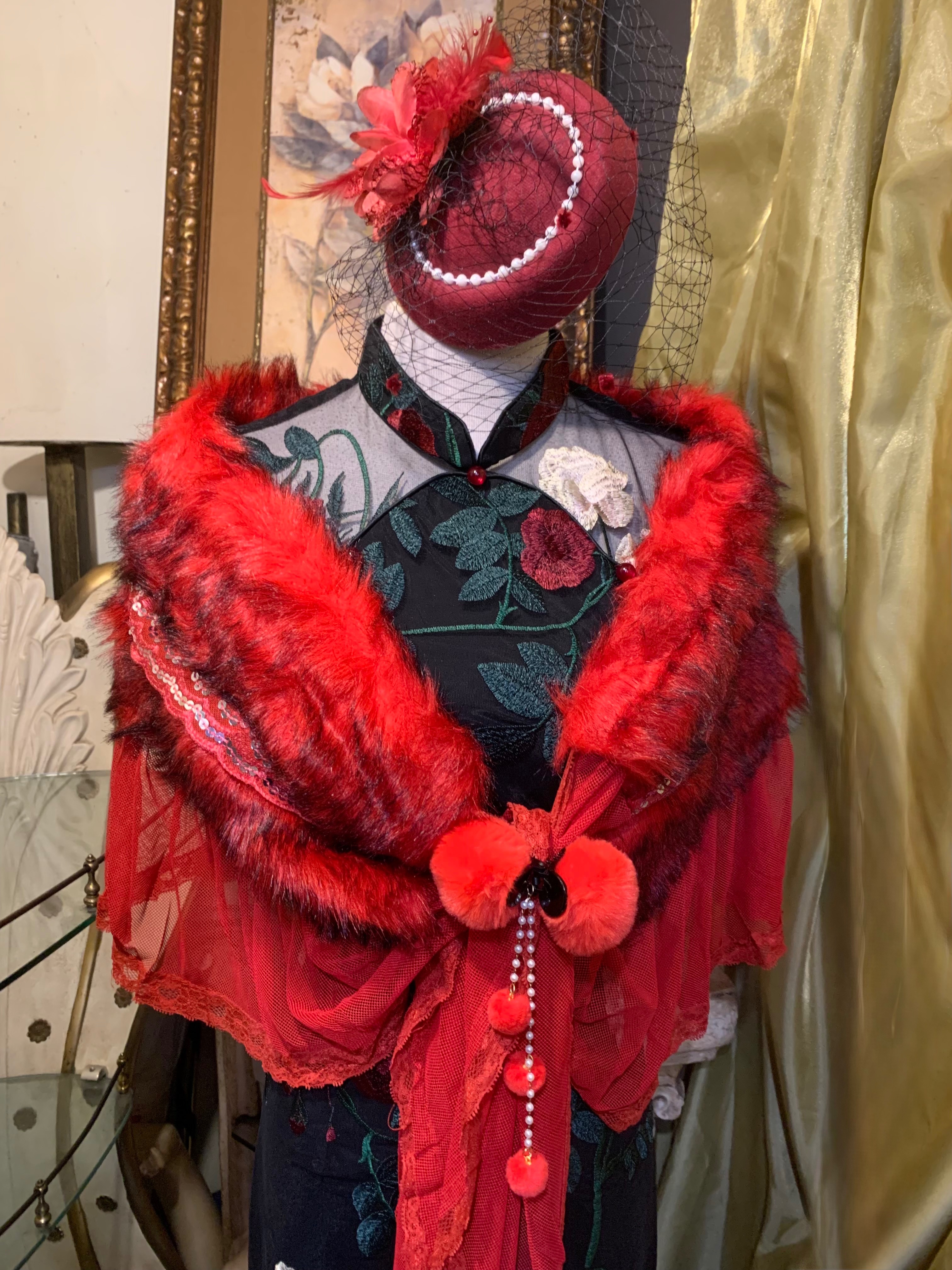 網紗刺繡肩膀鏤空旗袍