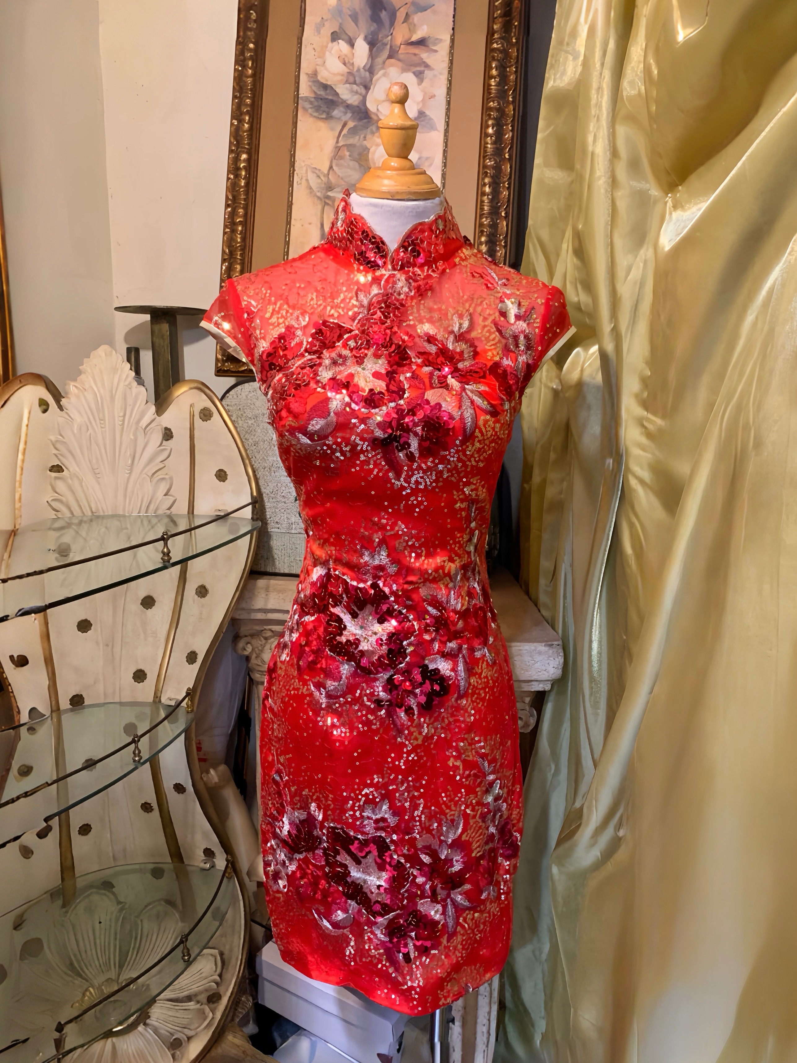 紅色網紗亮片旗袍