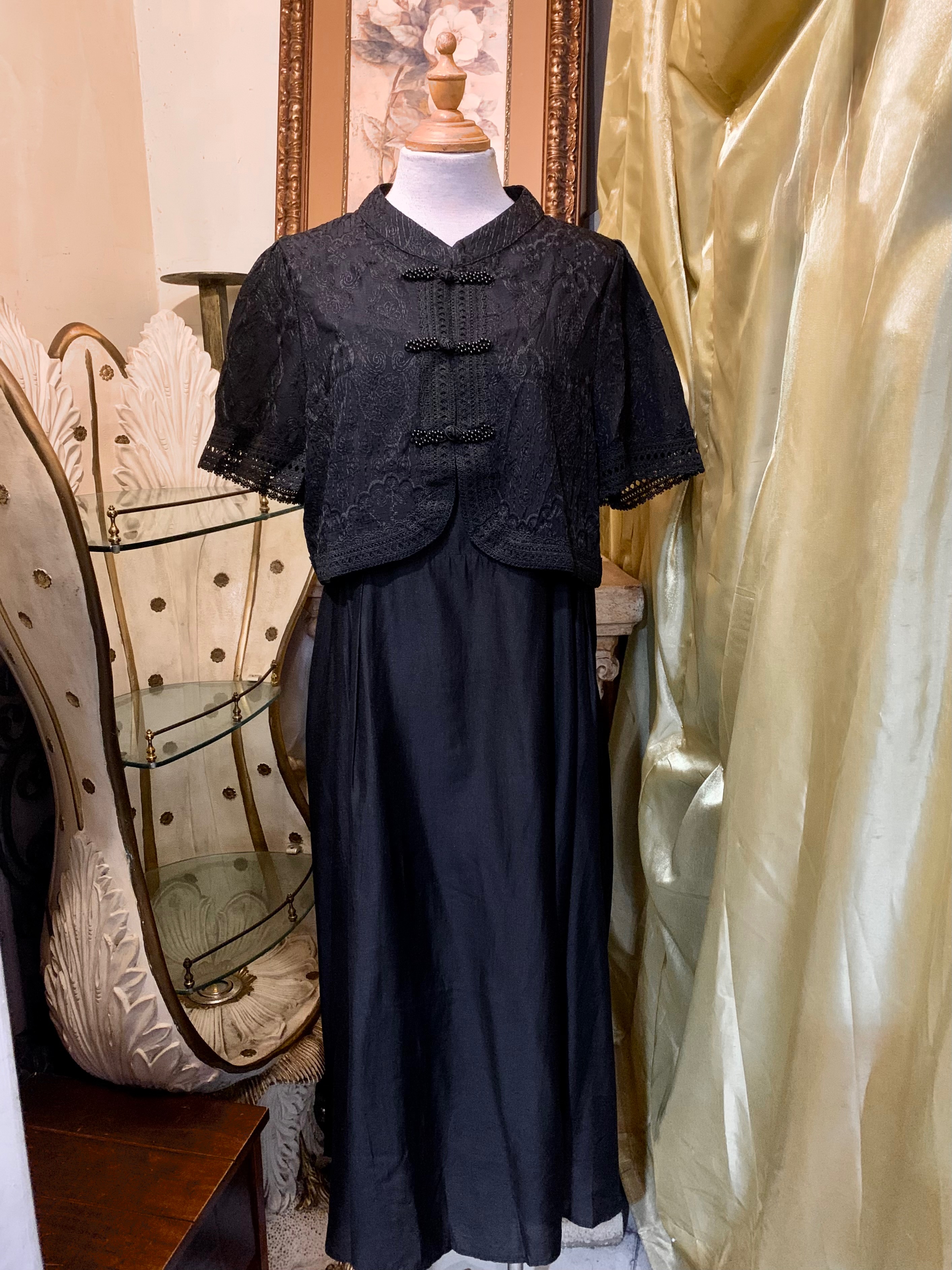 大尺碼 復古盤扣短版外套長裙套裝